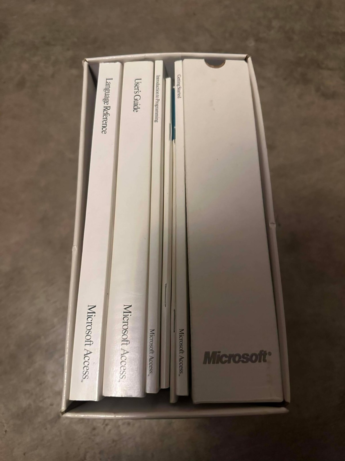 Microsoft Access Database Management System Widows 3.1 – Vintage