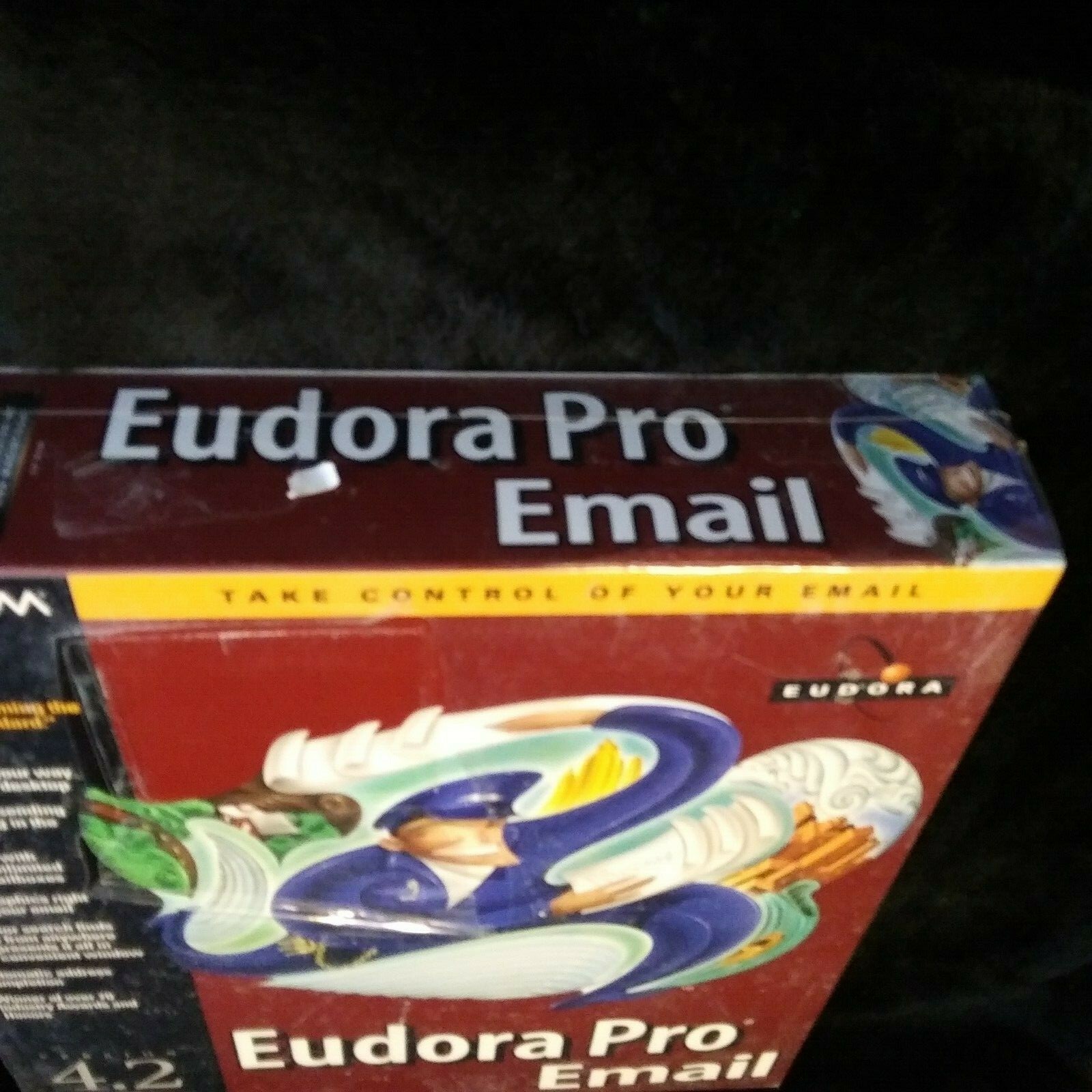 Qualcomm Eudora Pro CommCenter DELUXE VERSION 4.2 windows 95 NT. 1997..