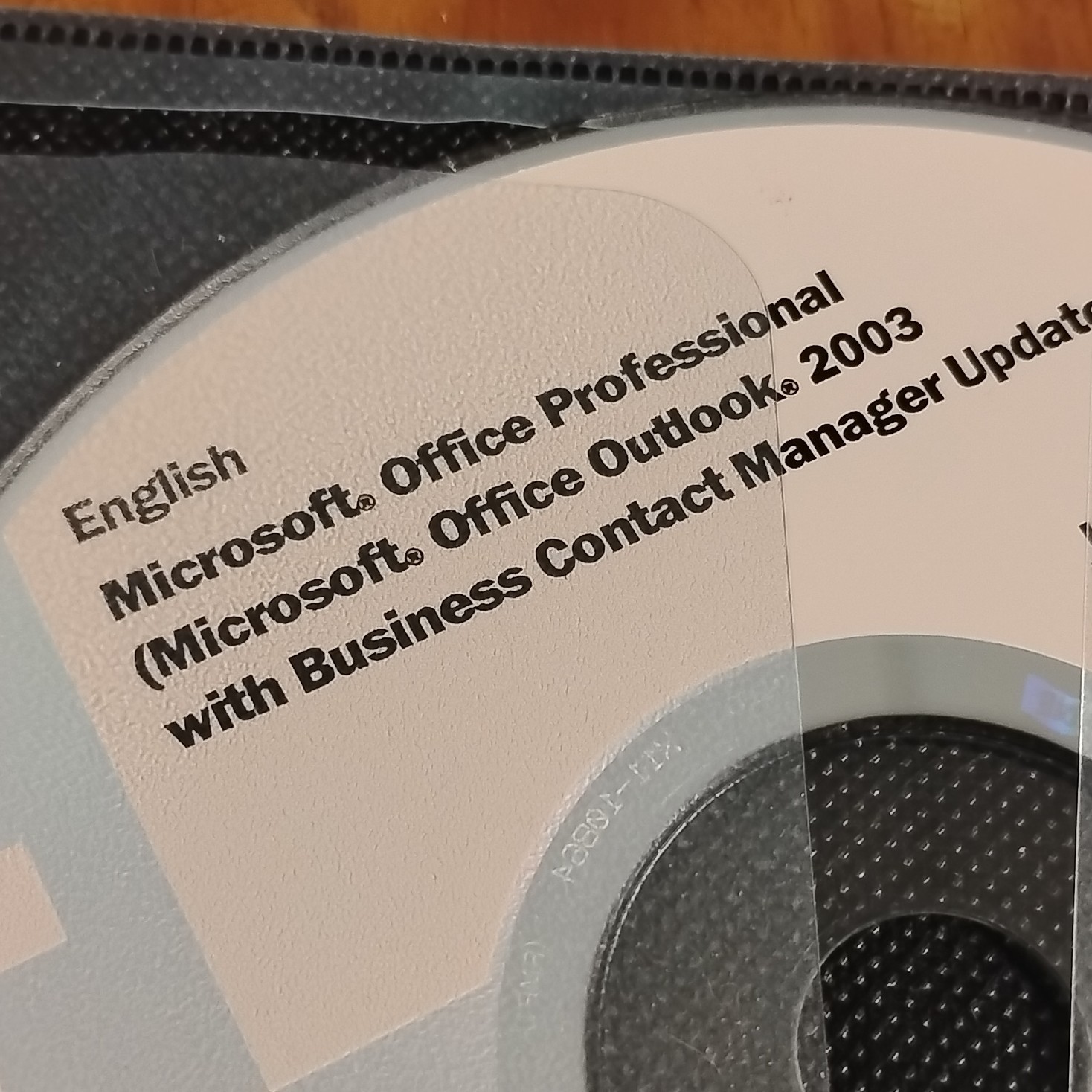Microsoft Office Professional Outlook 2003 Business Contact Manager CD English
