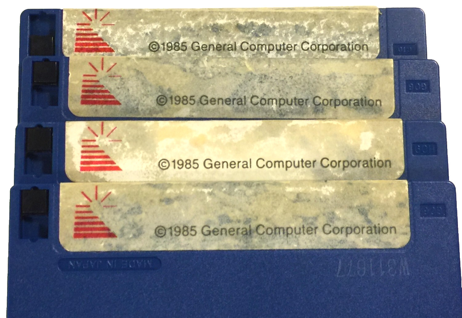 Lot of 18 Various Software Used Floppy Disk 3.5″