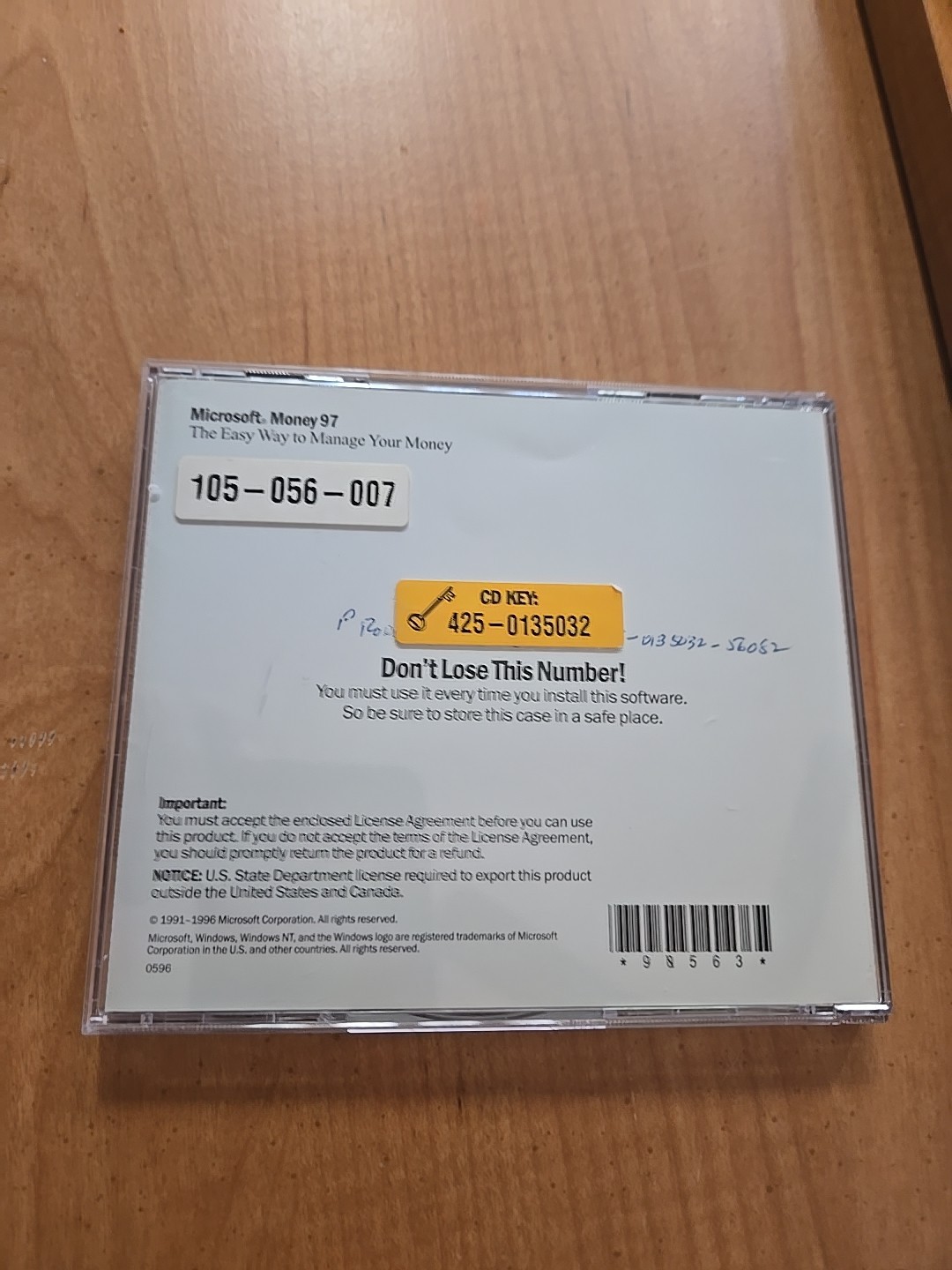 Microsoft Money 97 PC CD ROM The Easy Way To Manage Your Money