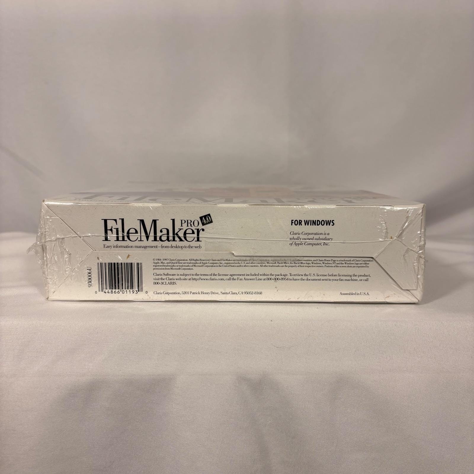 Claris FileMaker Pro 4.0 for Windows Vintage Database Software New Sealed Box