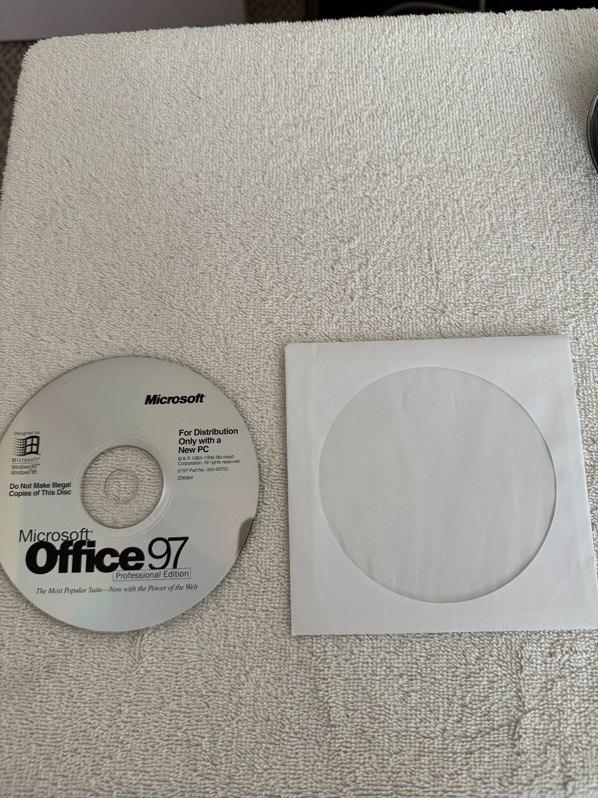 Microsoft Office 97 Professional Edition CD – NO PRODUCT KEY!!!