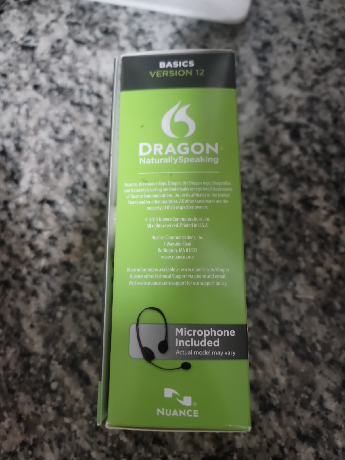 Dragon NaturallySpeaking 12 Basics Voice Recognition Software + Mic Brand New