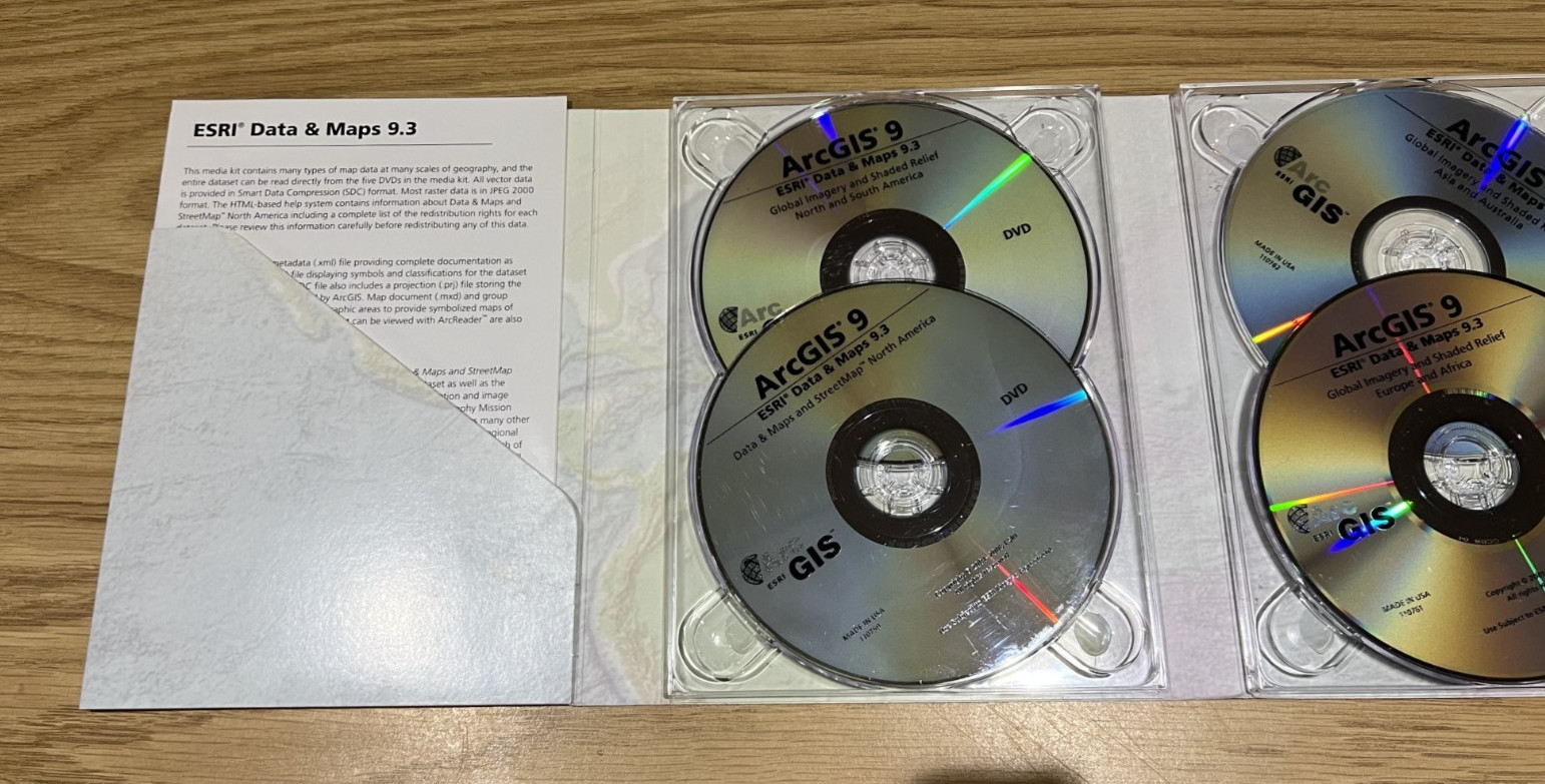 Set of 2 ArcGIS 9 Data & Maps and Arcview 9.3 Media Kit GIS by ESRI DVDs Mapping