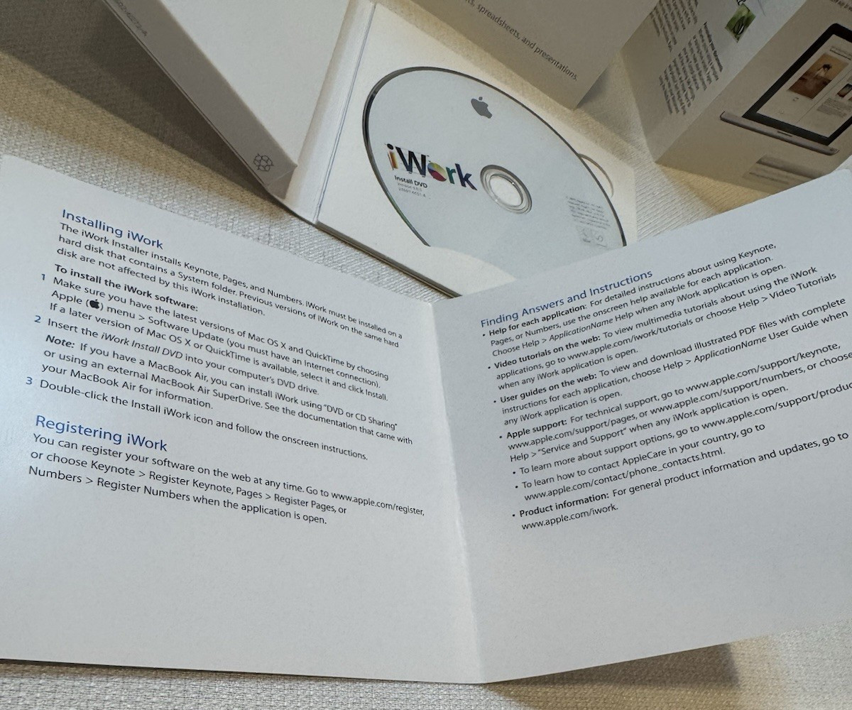 Apple 2009 iWork Retail V9.0.3 MB942Z/A Install DVD UNTESTED