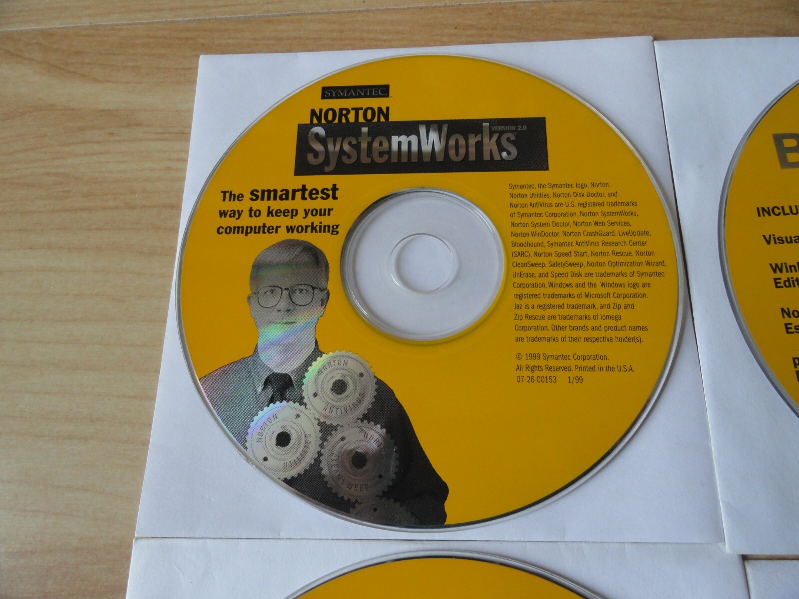 NORTON SYSTEM WORKS 4 DISKS – 1998 – 2.0 1999 – 3.0 2000 AND BONUS PACK