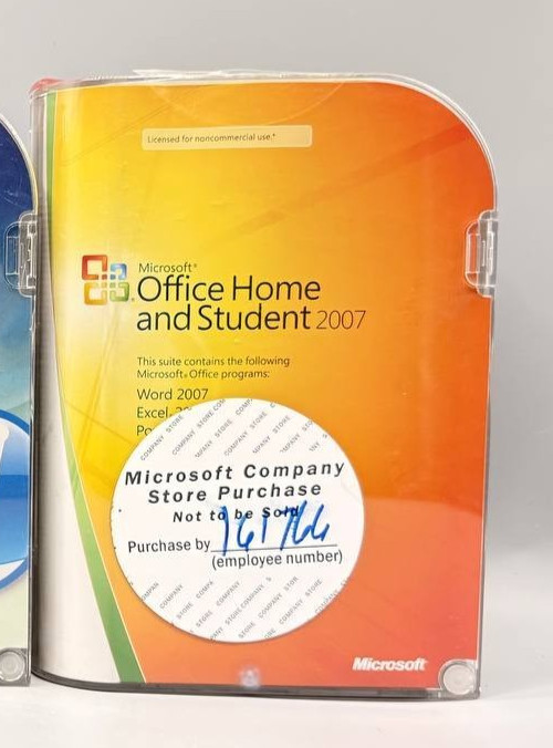 Set of 3: Windows Vista Ultimate Office Home & Student 2007 Windows Live OneCare