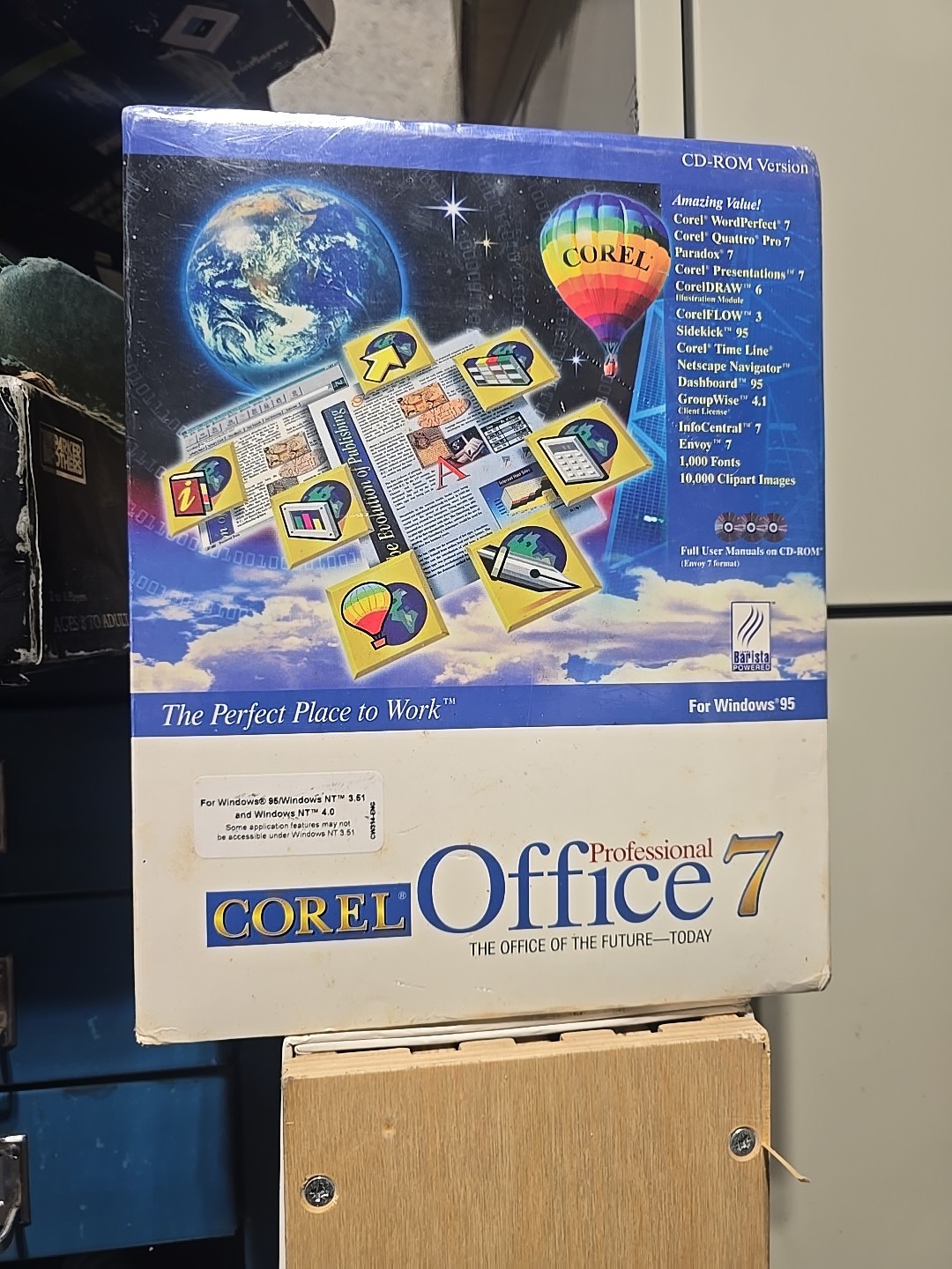 1996 VINTAGE Corel Office 7 Professional SEALED Windows 95 Nt 3.51 4.0