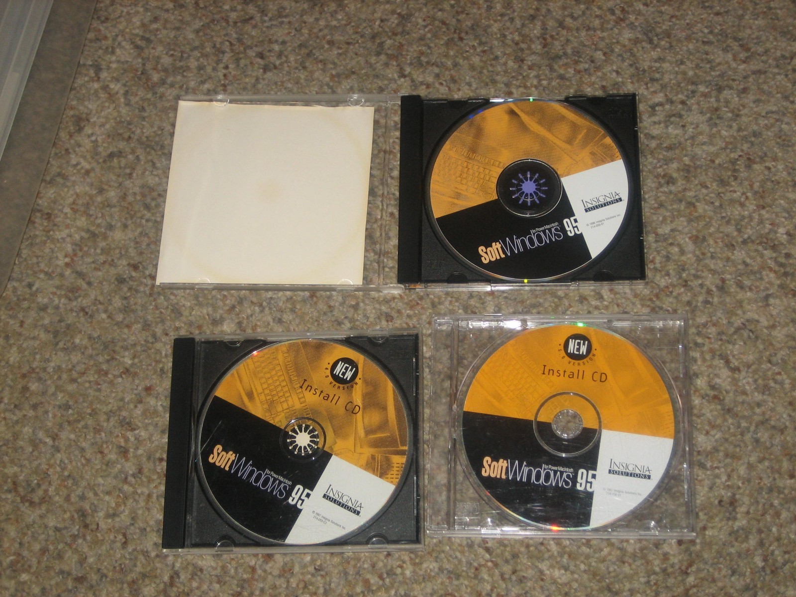 LOT OF 3 INSIGNIA SOLUTIONS SOFT WINDOWS 95 INSTALL DISCS FOR MACINTOSH