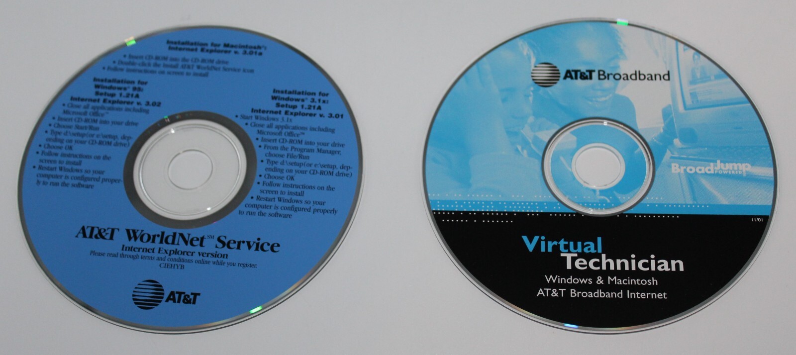 Vintage Internet Service Providers AOL Compuserve WorldNet Others CD PC CD-ROM u