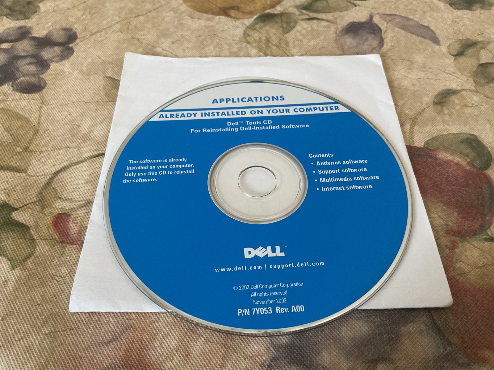 Dell Software CD-Rom Misc Lot of 5 CD’s 2001 – 2009 Dell Computer & Monitor