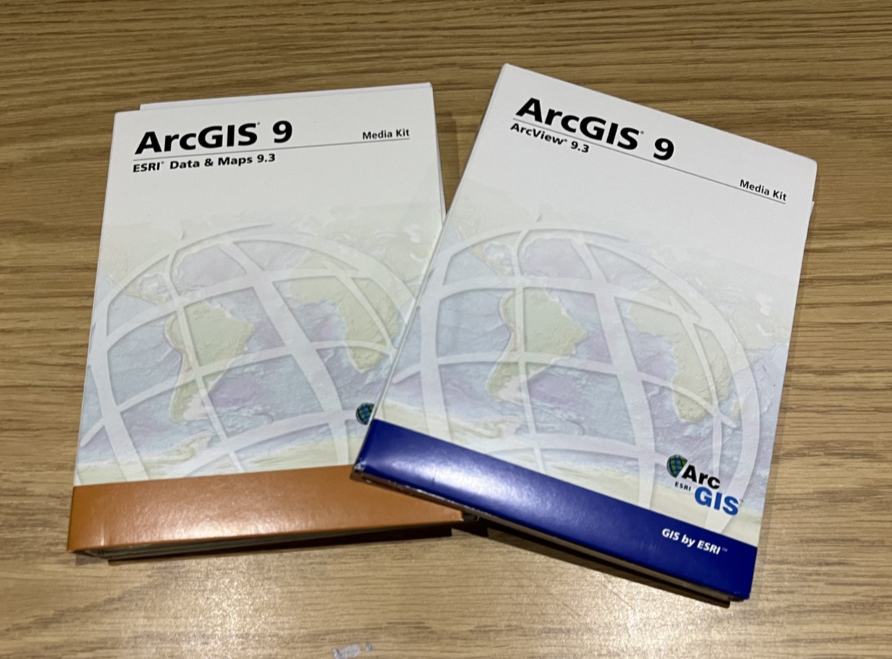 Set of 2 ArcGIS 9 Data & Maps and Arcview 9.3 Media Kit GIS by ESRI DVDs Mapping