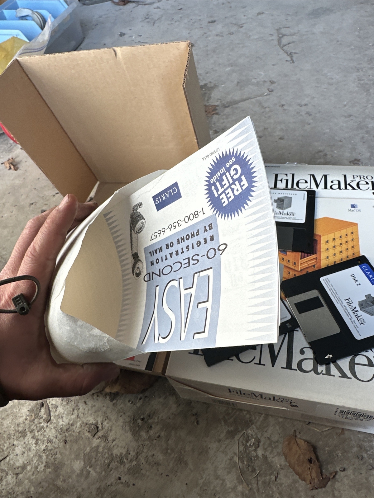 FileMaker Pro 3.0 Vintage PowerPC Mac PPC Macintosh Floppy Version With Manual