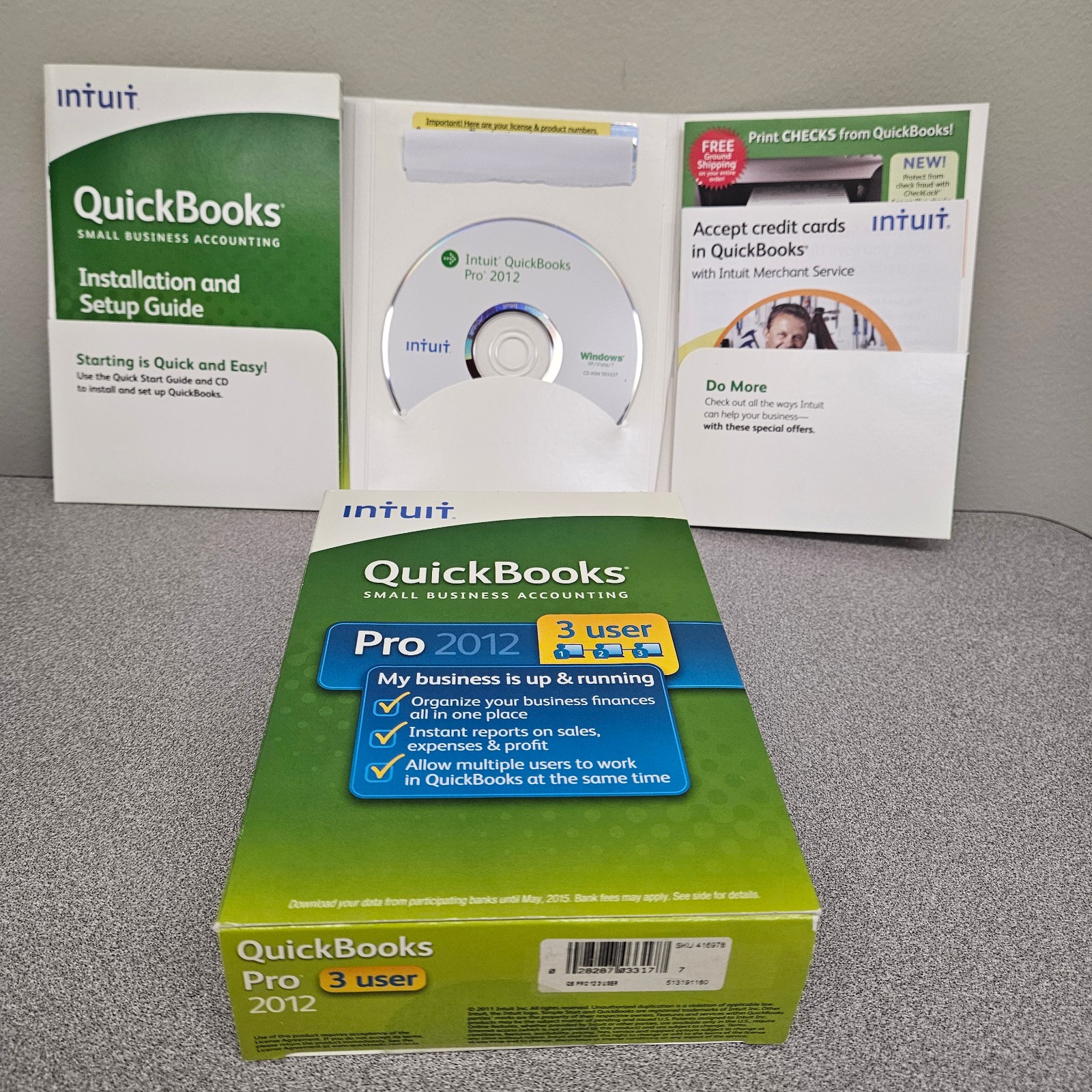 Intuit QuickBooks Pro 2012 3-User Windows CD With Manual Product Key Included