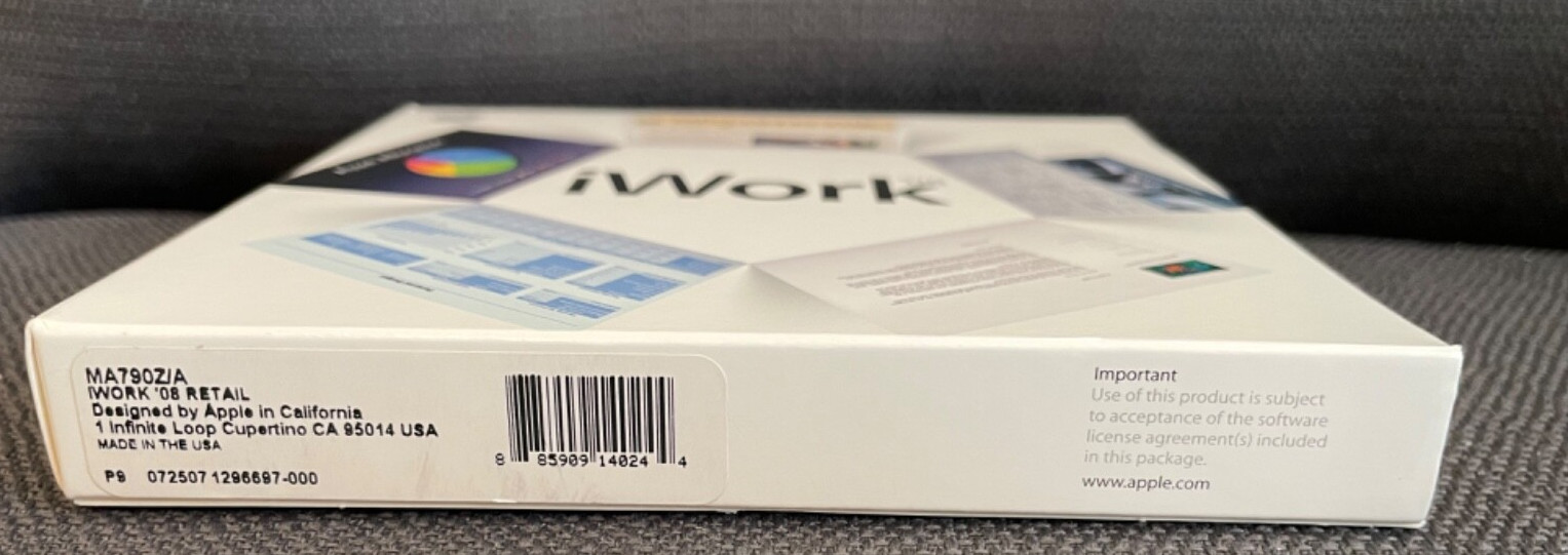 Apple iWork ’08 Mac- Includes Keynote, Pages, Numbers – Retail-Box – MA790Z/A