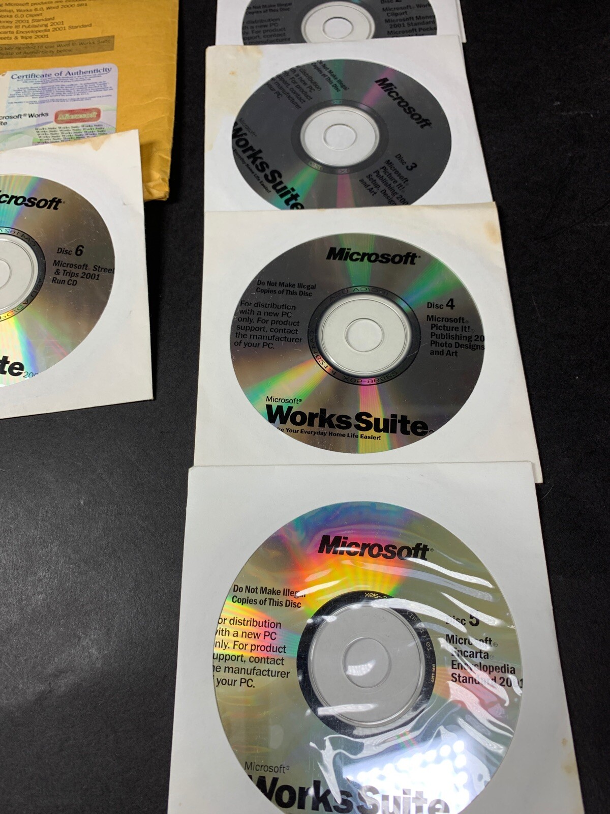 Microsoft Works Suite 2001 6 CD Set with COA & Product Key