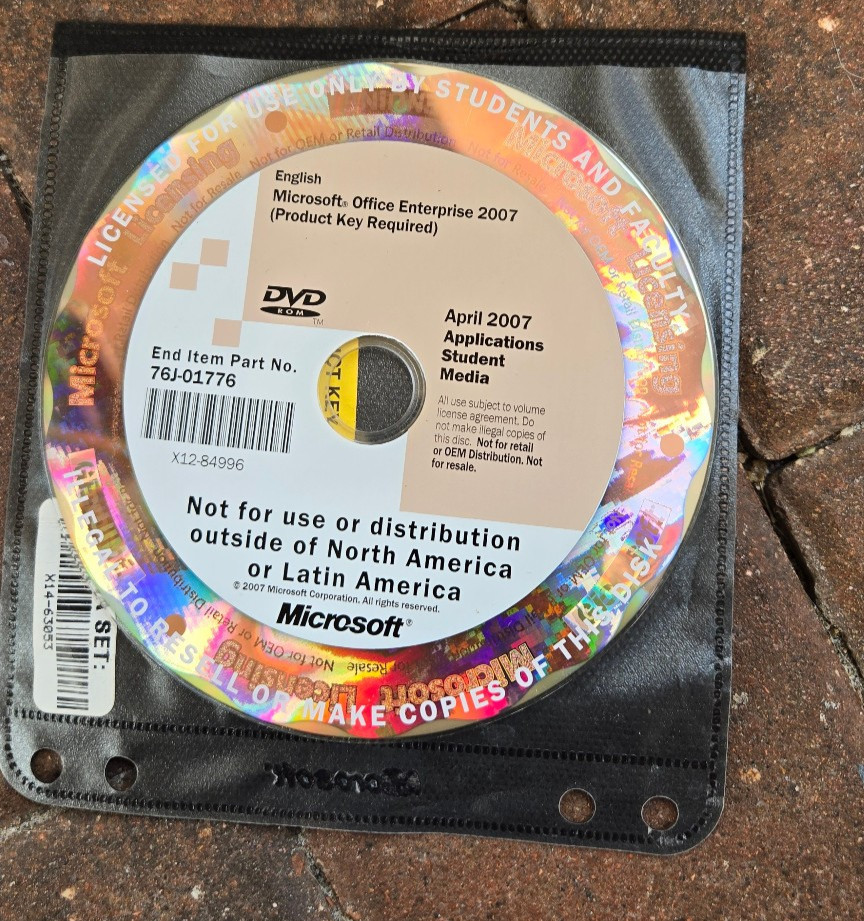 MICROSOFT OFFICE ENTERPRISE 2007 Student September Edition Discs (2 discs) with