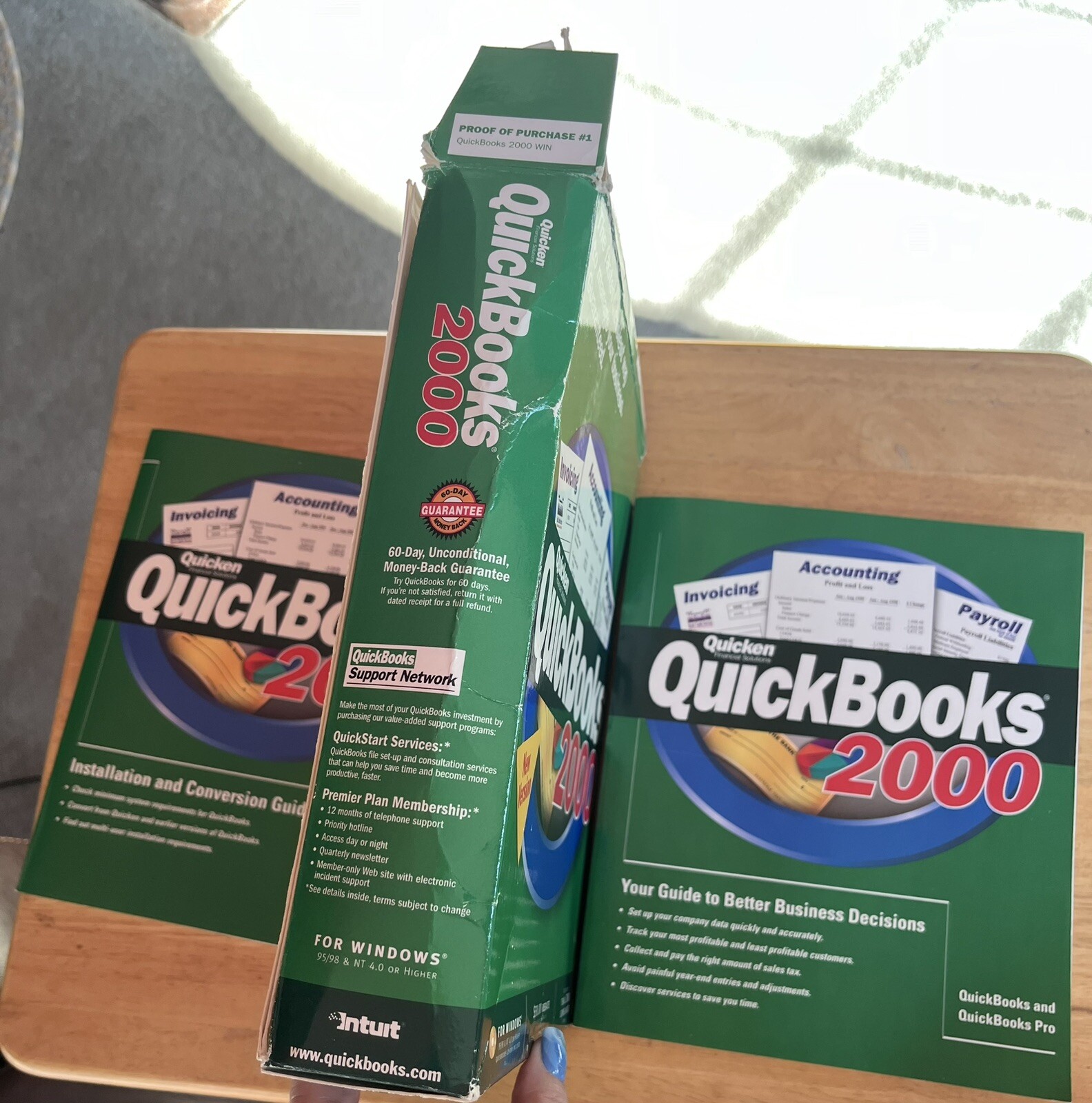 Pre-Owned Quicken Financial Solutions QuickBooks 2000 Software (Windows 95/98)
