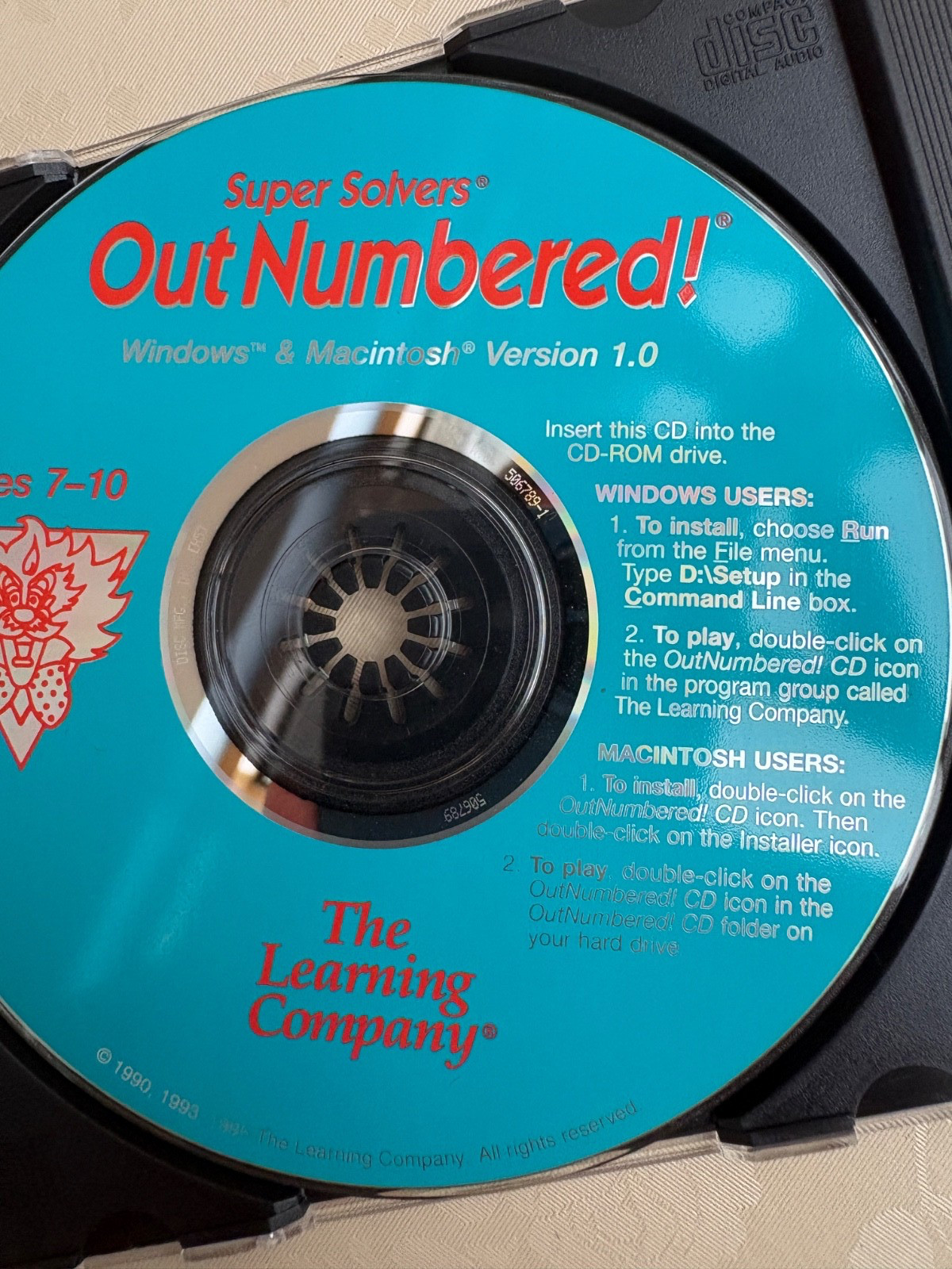 LEARNING CO OUT NUMBERED WINDOWS & MACINTOSH VERSION 1.0 CD-ROM