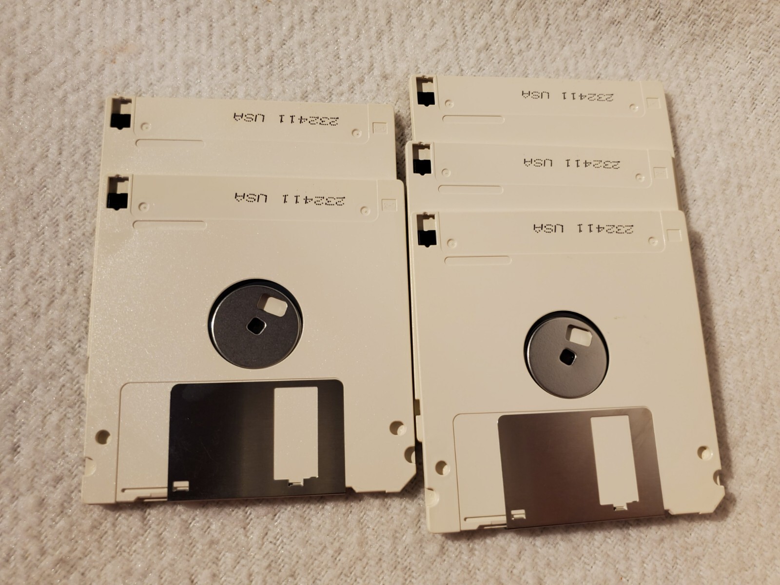 Vtg 1992 Microsoft Works 3.0 Macintosh Computer Software 3.5″ Floppy Diskettes
