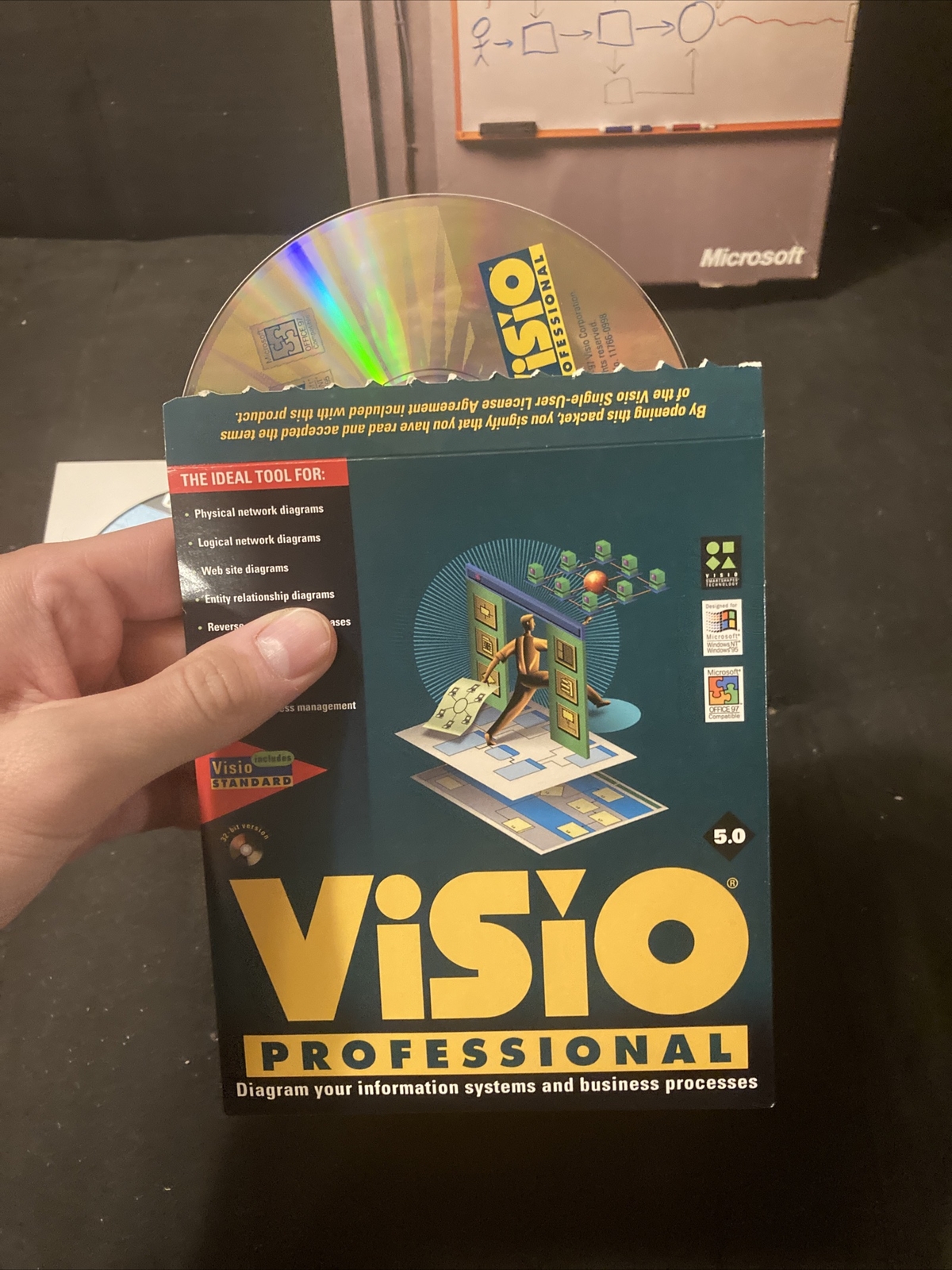 Microsoft Office Visio Professional 2003 in Original Box