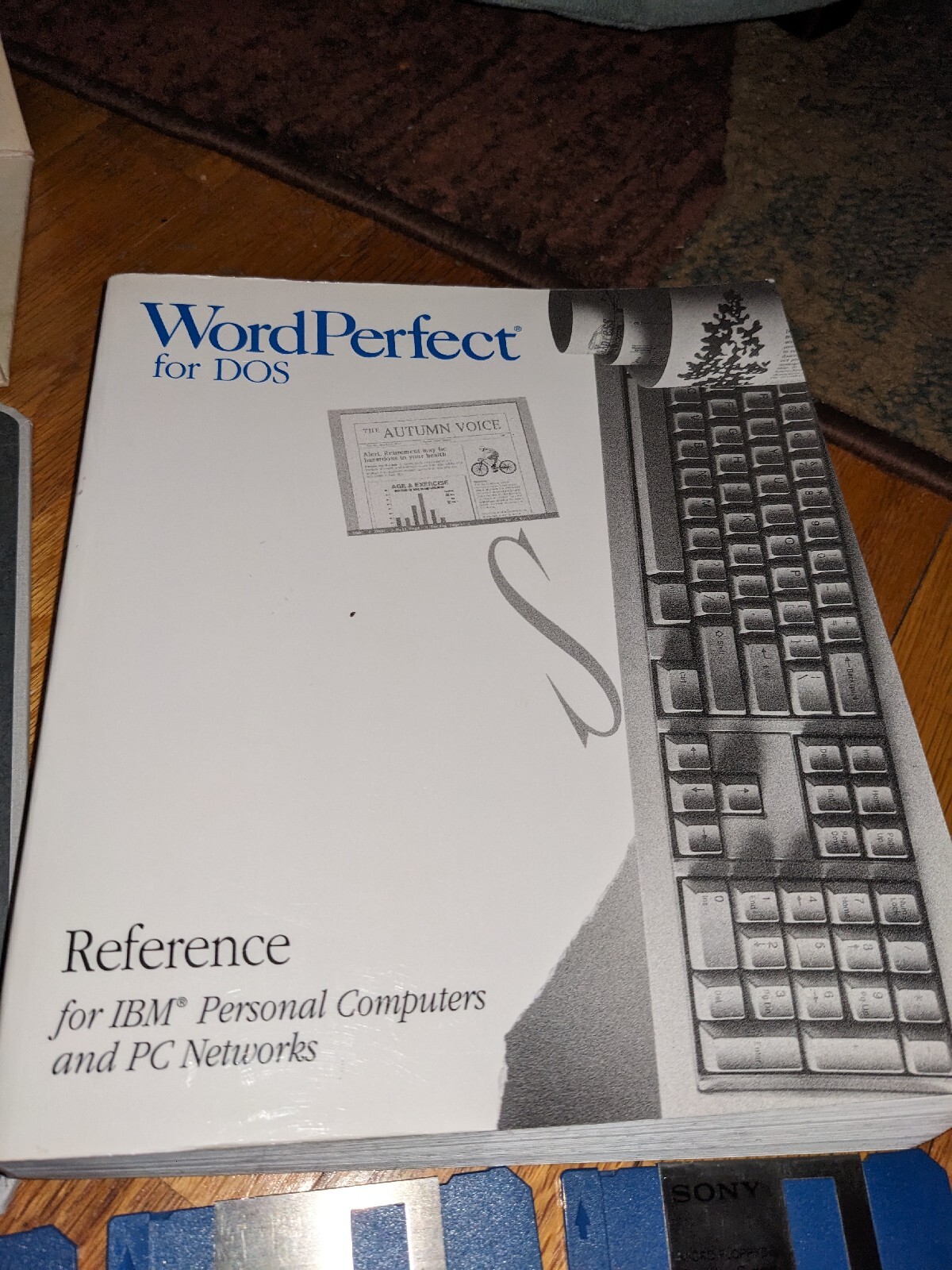 Wordperfect for DOS 5.1 In Original Box With Books Floppy Disks With Extras