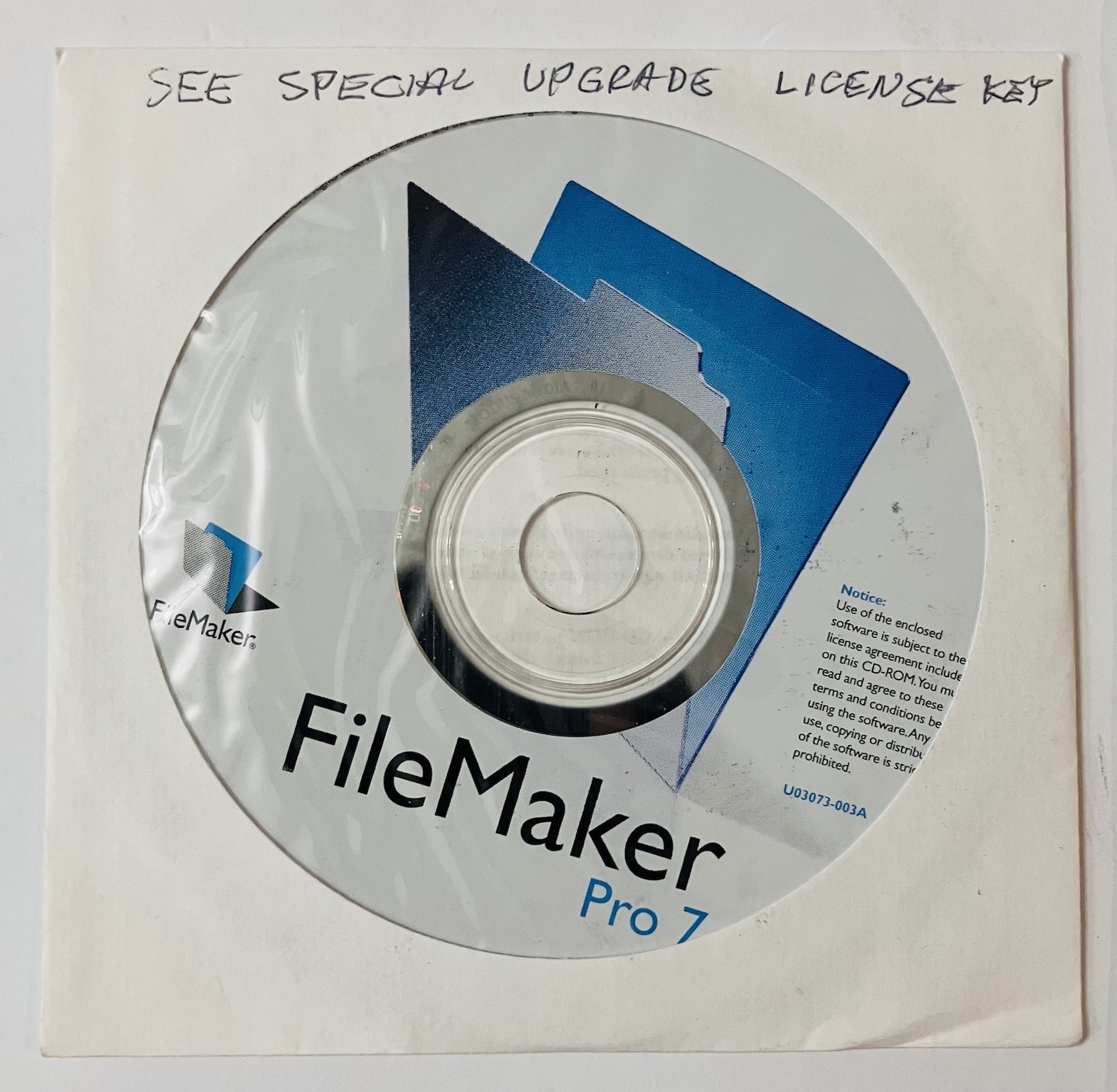 FileMaker Pro 7 Upgrade Retail Box CD 2004 Mac Windows Multilingual Database