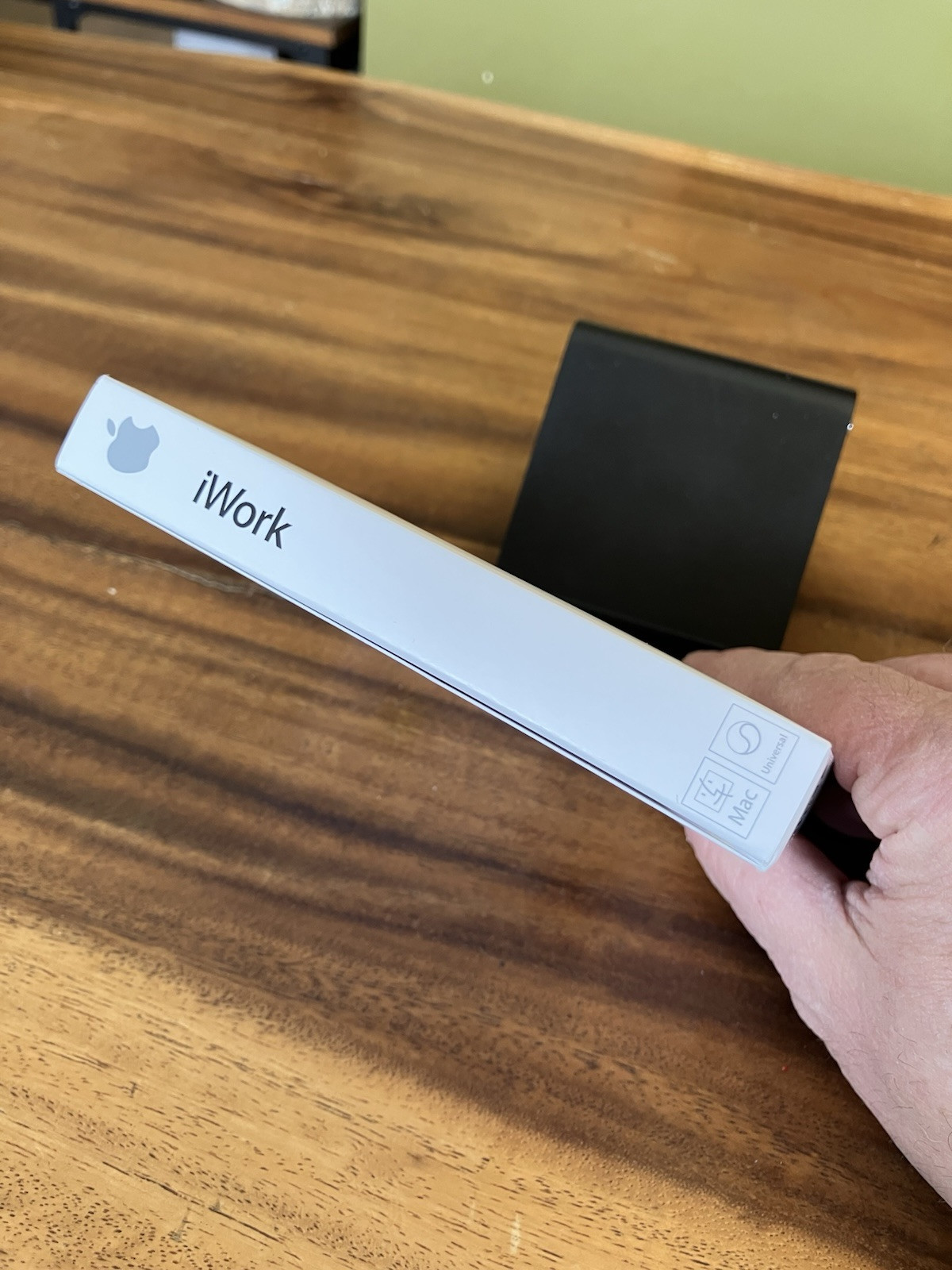 Apple iWork ’09 Retail V9 Full Version MB942Z/A Pages Numbers – Canadian Seller