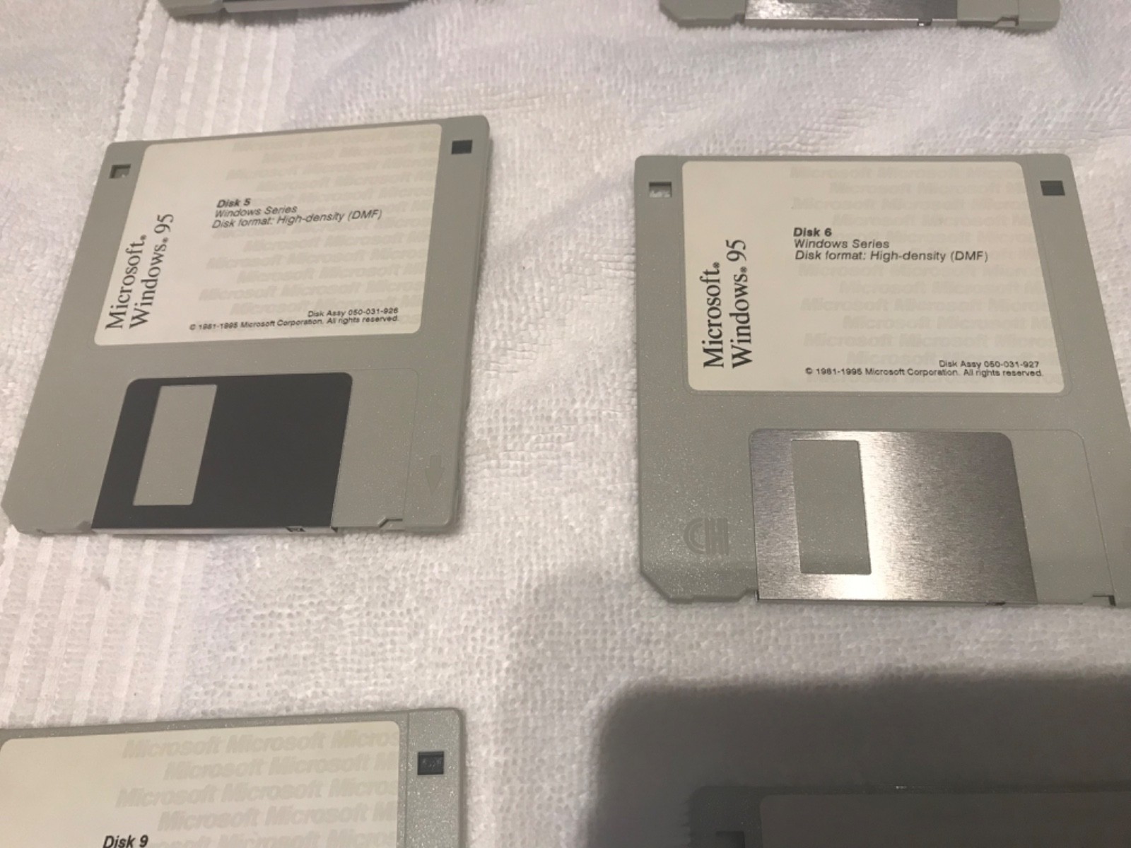 Microsoft Windows 95 Upgrade With 13 Floppy Disks