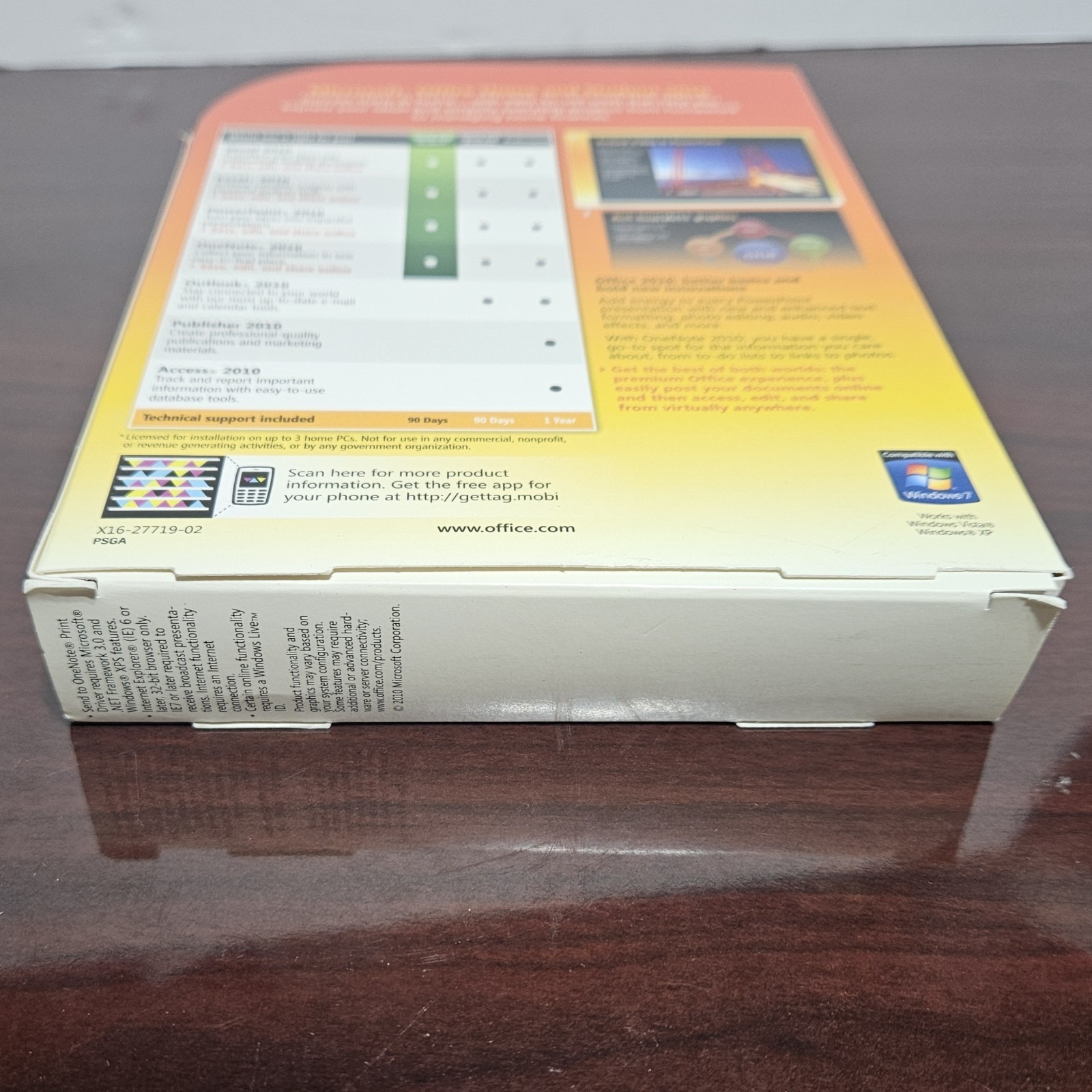 Microsoft Office Home and Student 2010 Family Pack ( x 3 ) Software for Windows