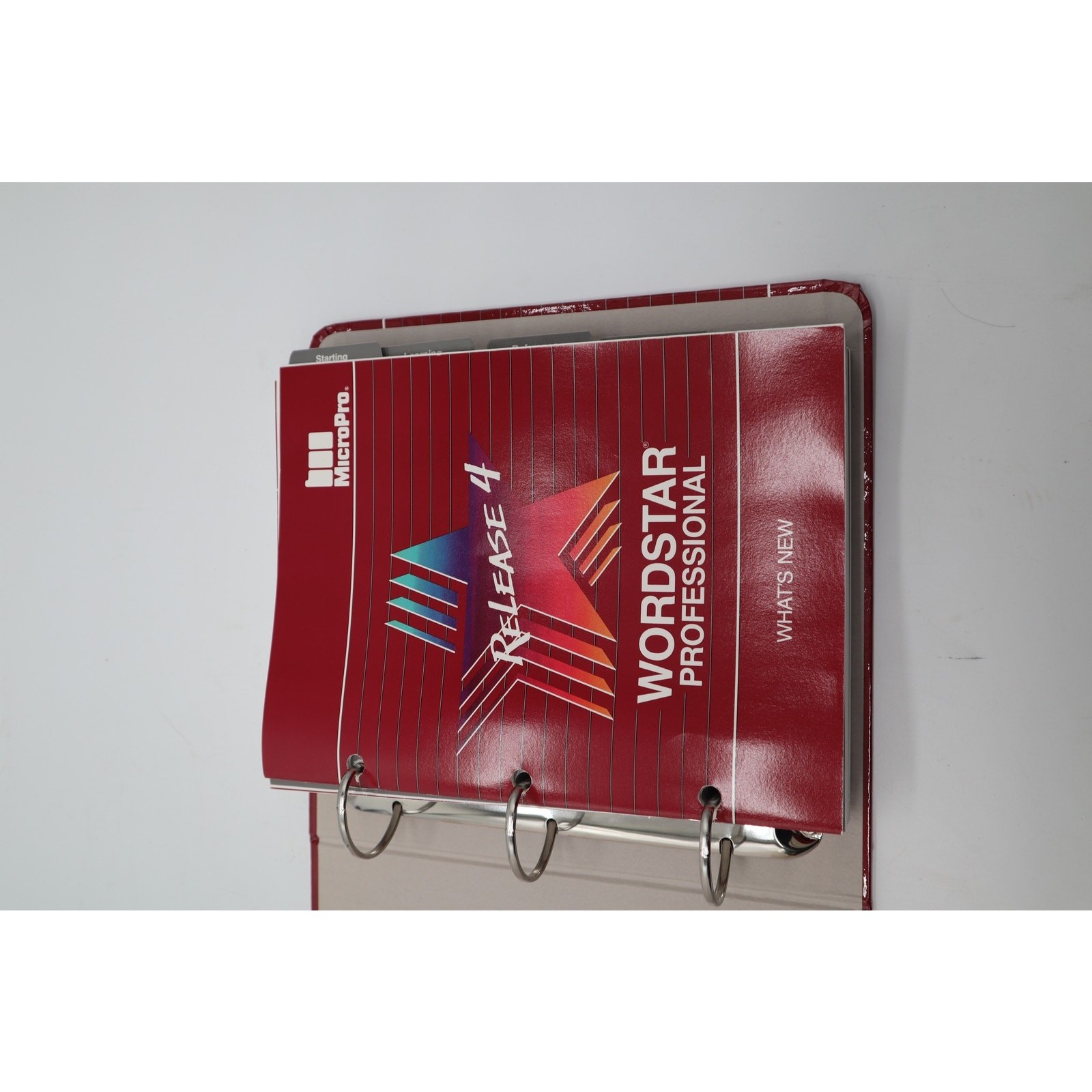 Vintage MicroPro WordStar Professional Release 4 Software Manuals Binder PC DOS