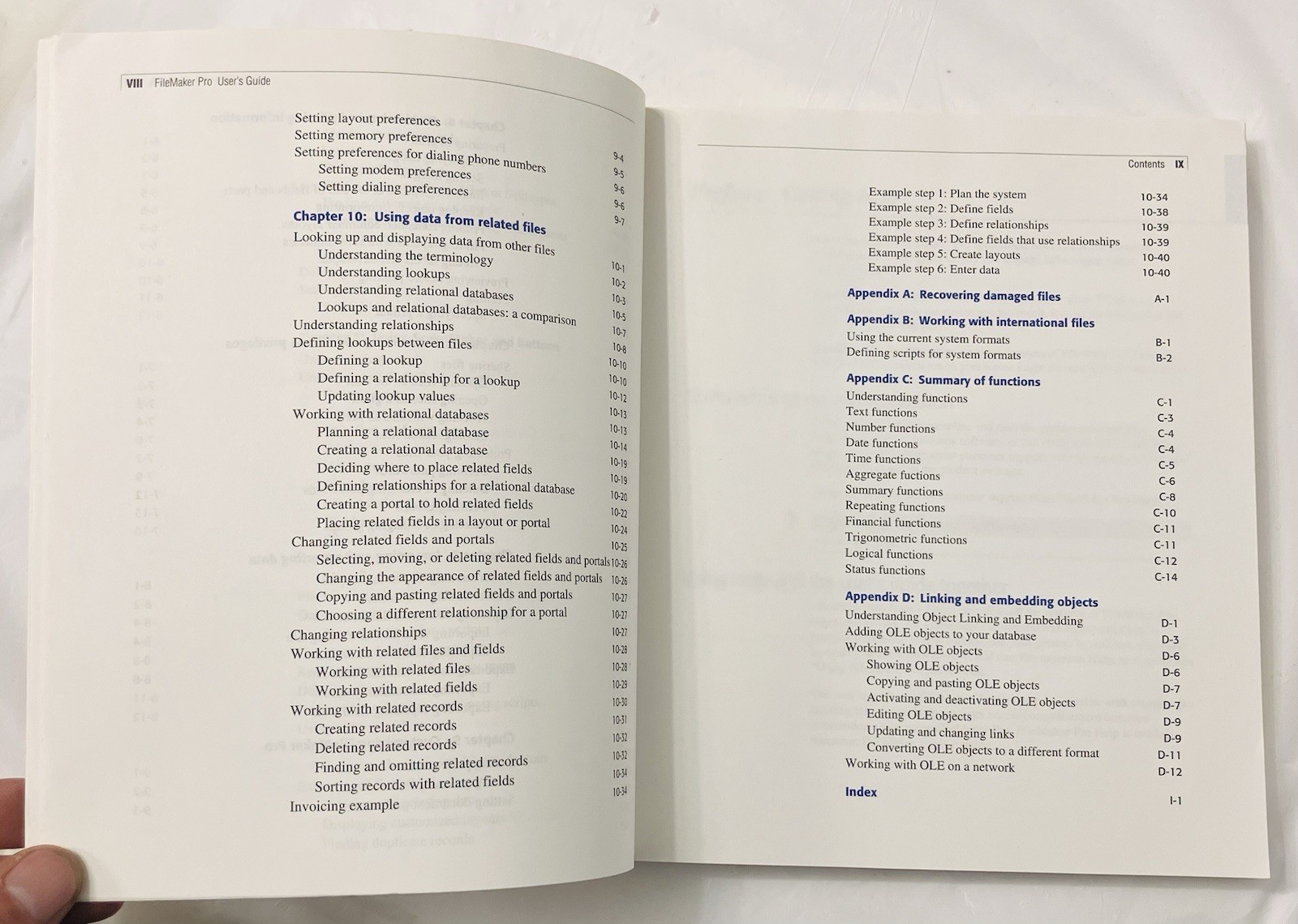 Claris FileMaker Pro User Guide Windows 95 Manual Vintage Database Software