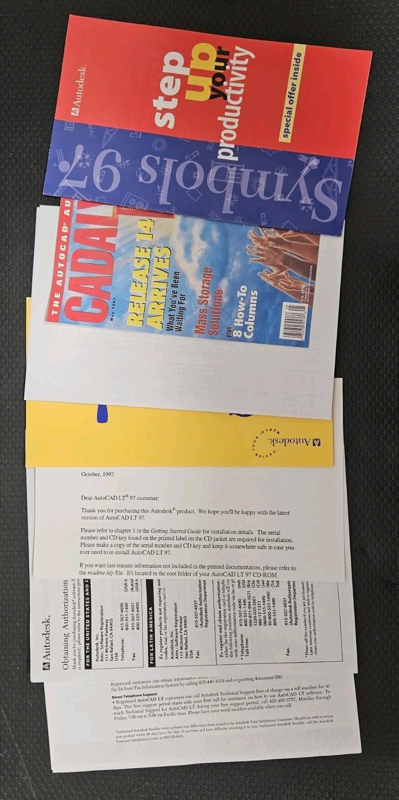 Autodesk AutoCAD LT 97 Upgrade Box Manuals & CD **UNTESTED AS-IS**