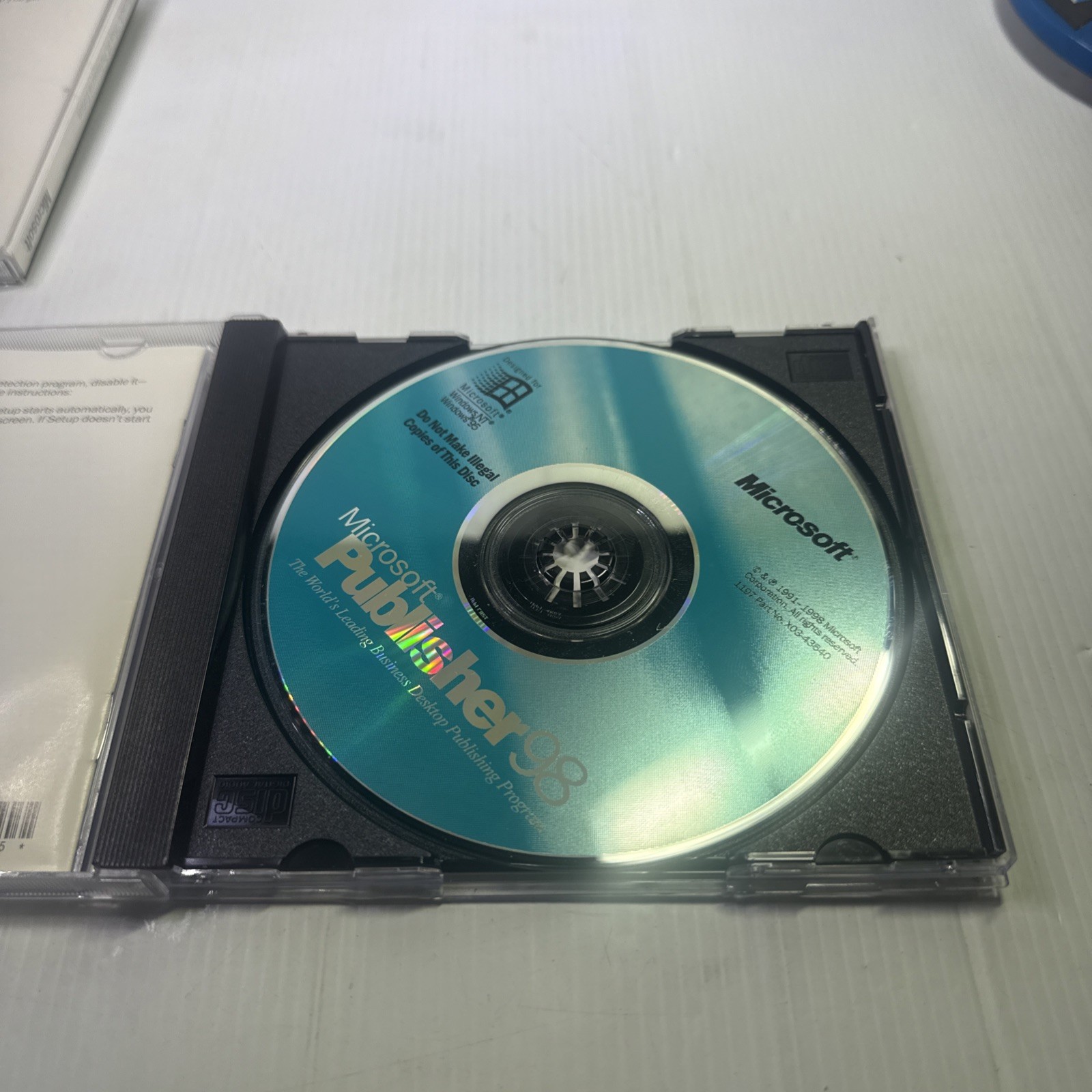 Microsoft Office 2000 Premium Publisher 98 Office 97 Disc Product Key Like New