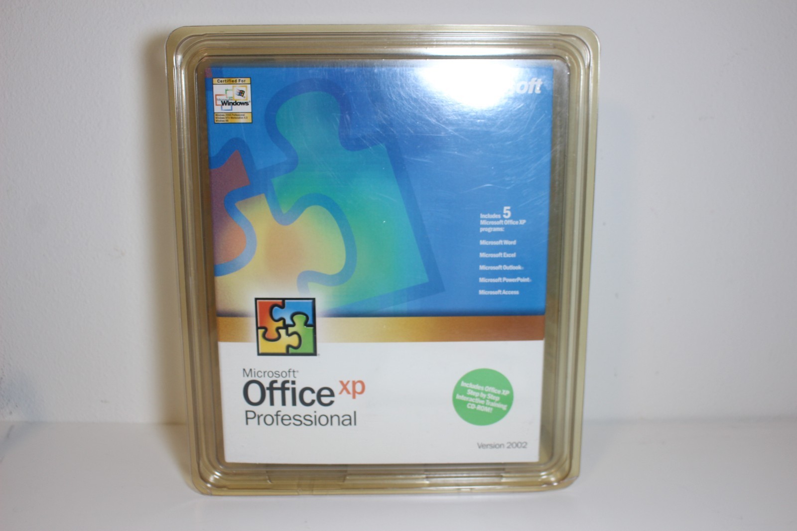 Microsoft Office XP Professional 2002 CD NEW Sealed Retail Full Vers. Word Excel