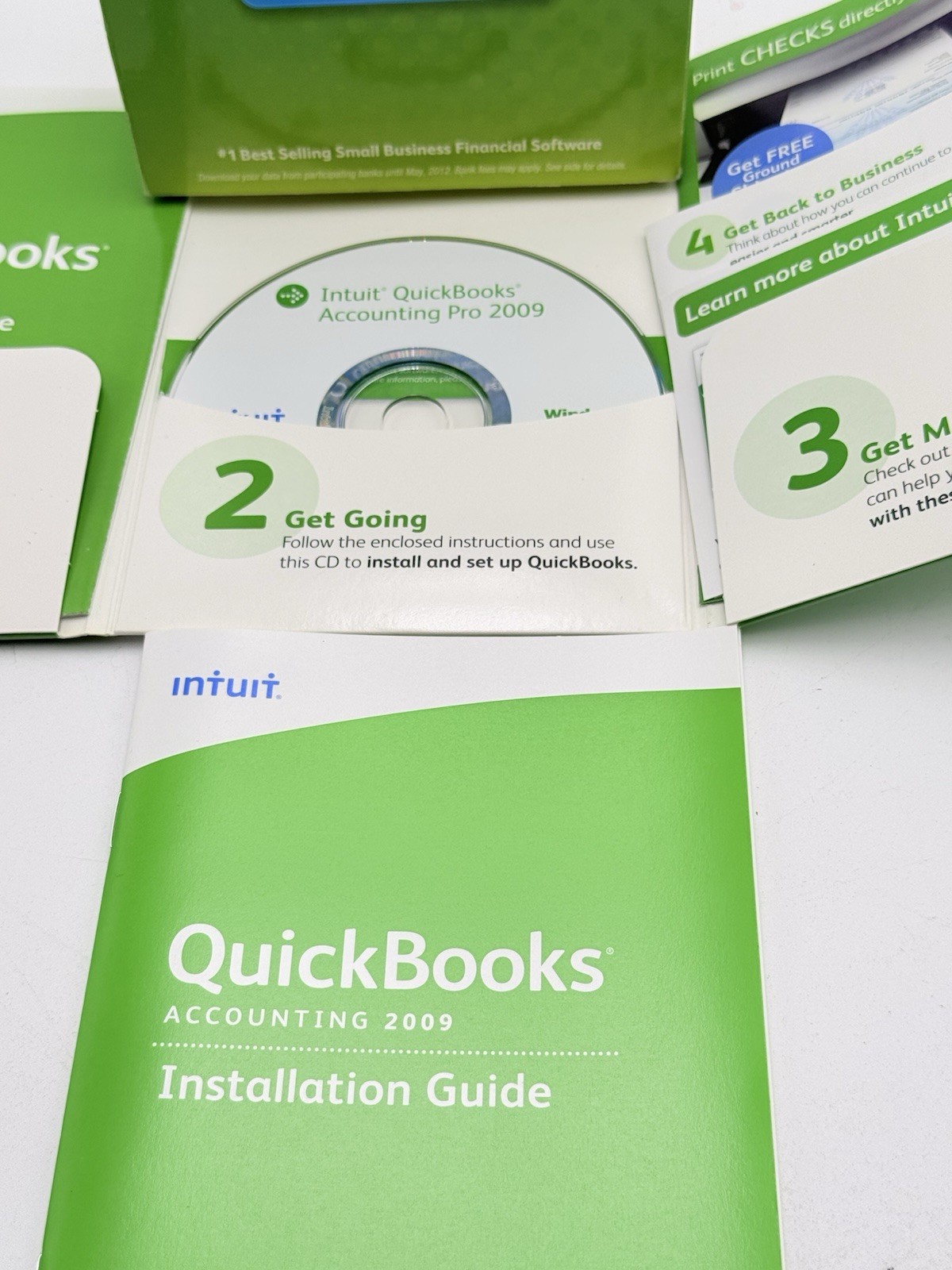 Intuit QuickBooks Pro 2009 Accounting Software Windows Complete W/ Manuals & Key