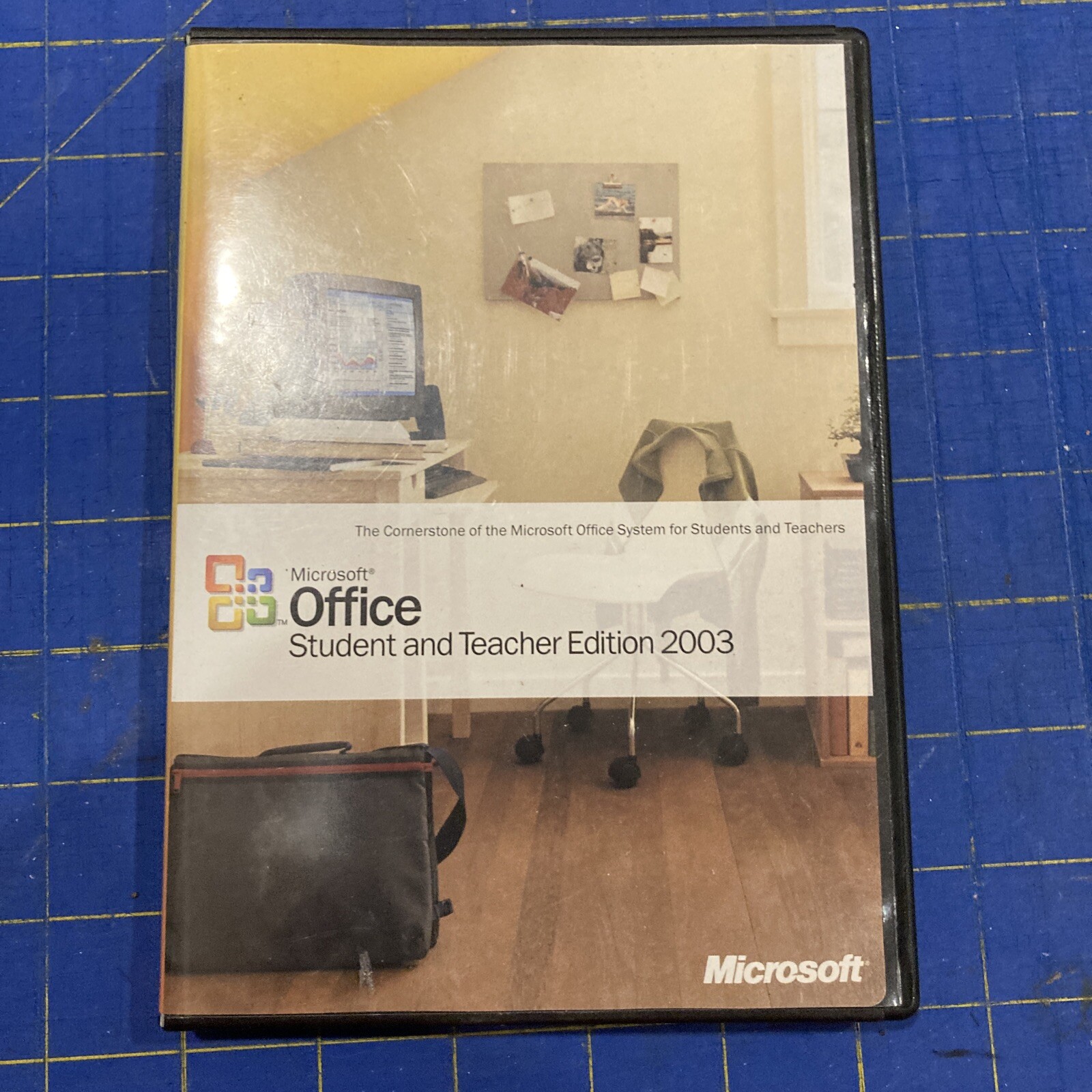 Microsoft Office Student and Teacher Edition 2003 with Product Key