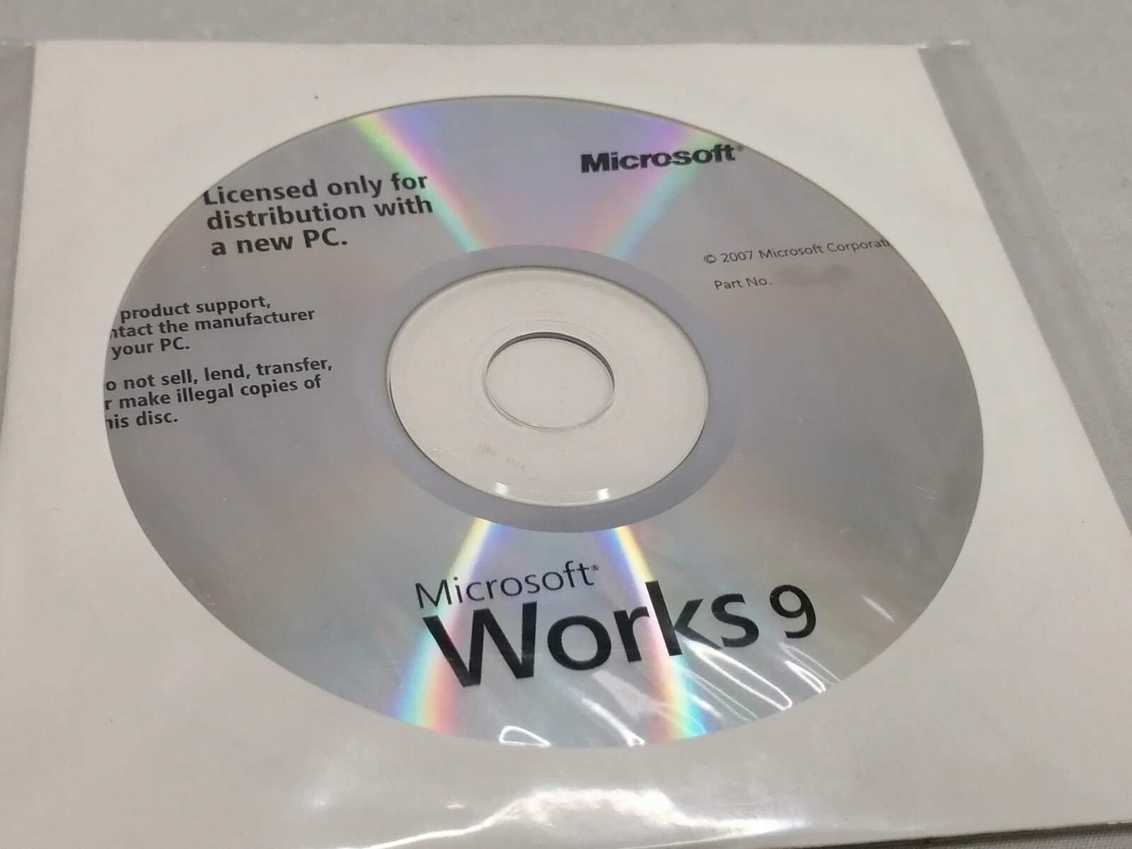 NIB Microsoft 2007 Microsoft Works 9 P/N: X13-66561