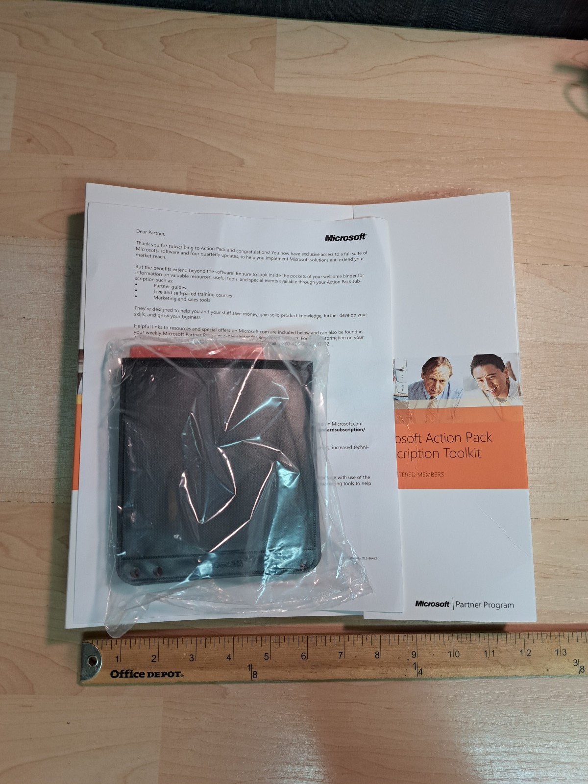 Microsoft Action Pack Partner Program Tool Kit January 2006