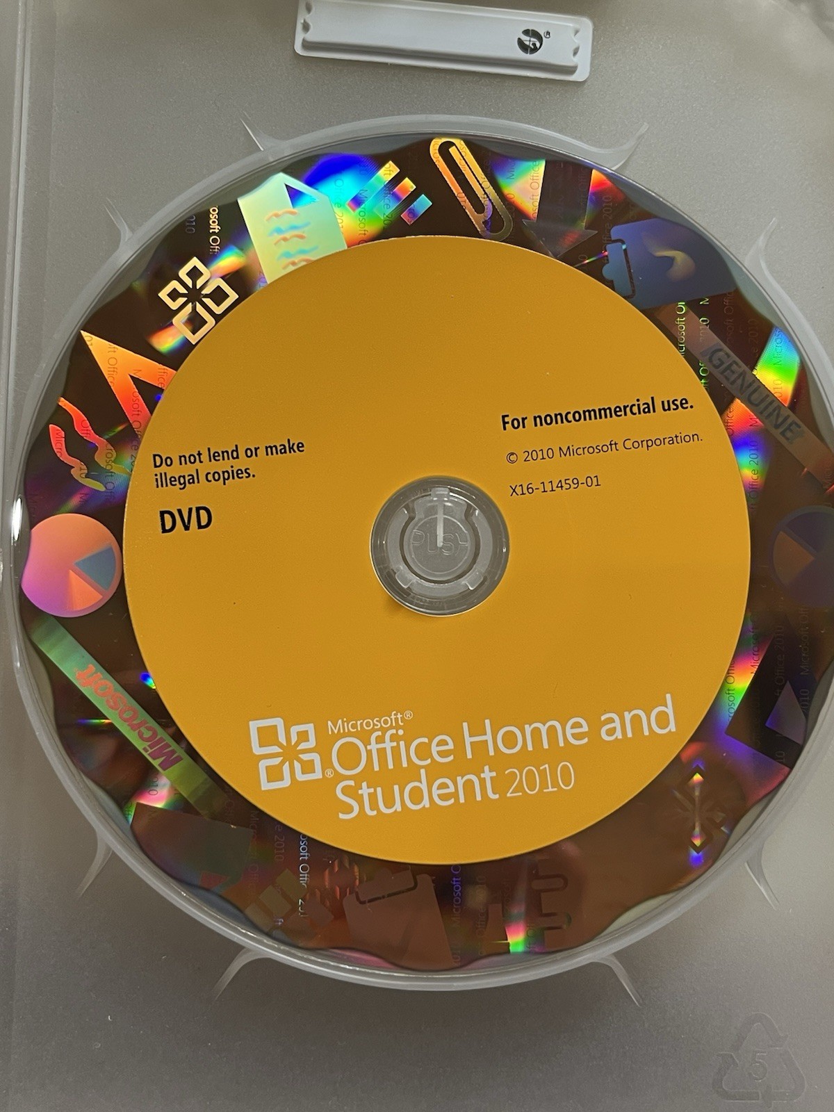 Genuine Microsoft Office 2010 Home and Student Family Pack for 3 PCs RETAIL Box