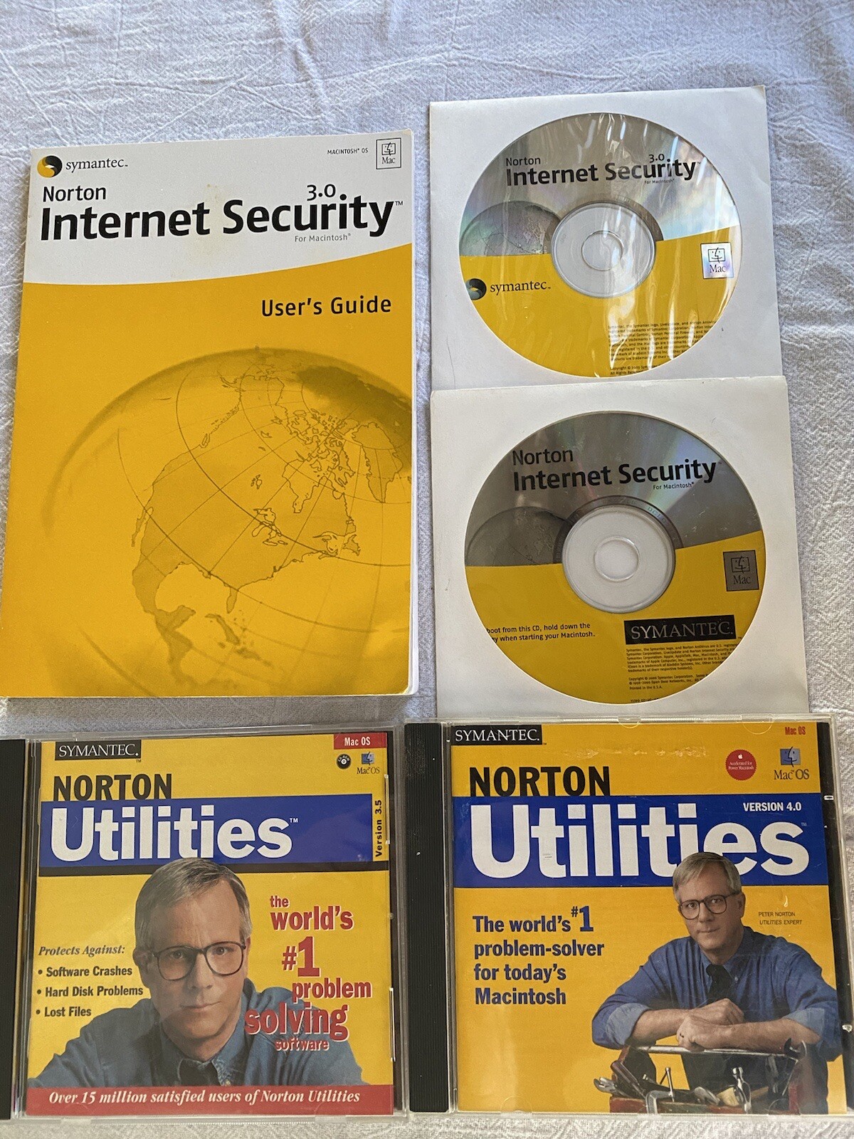 Vtg MAC CDS: iLife, Norton Utilities, Internet Security, Spring Cleaning