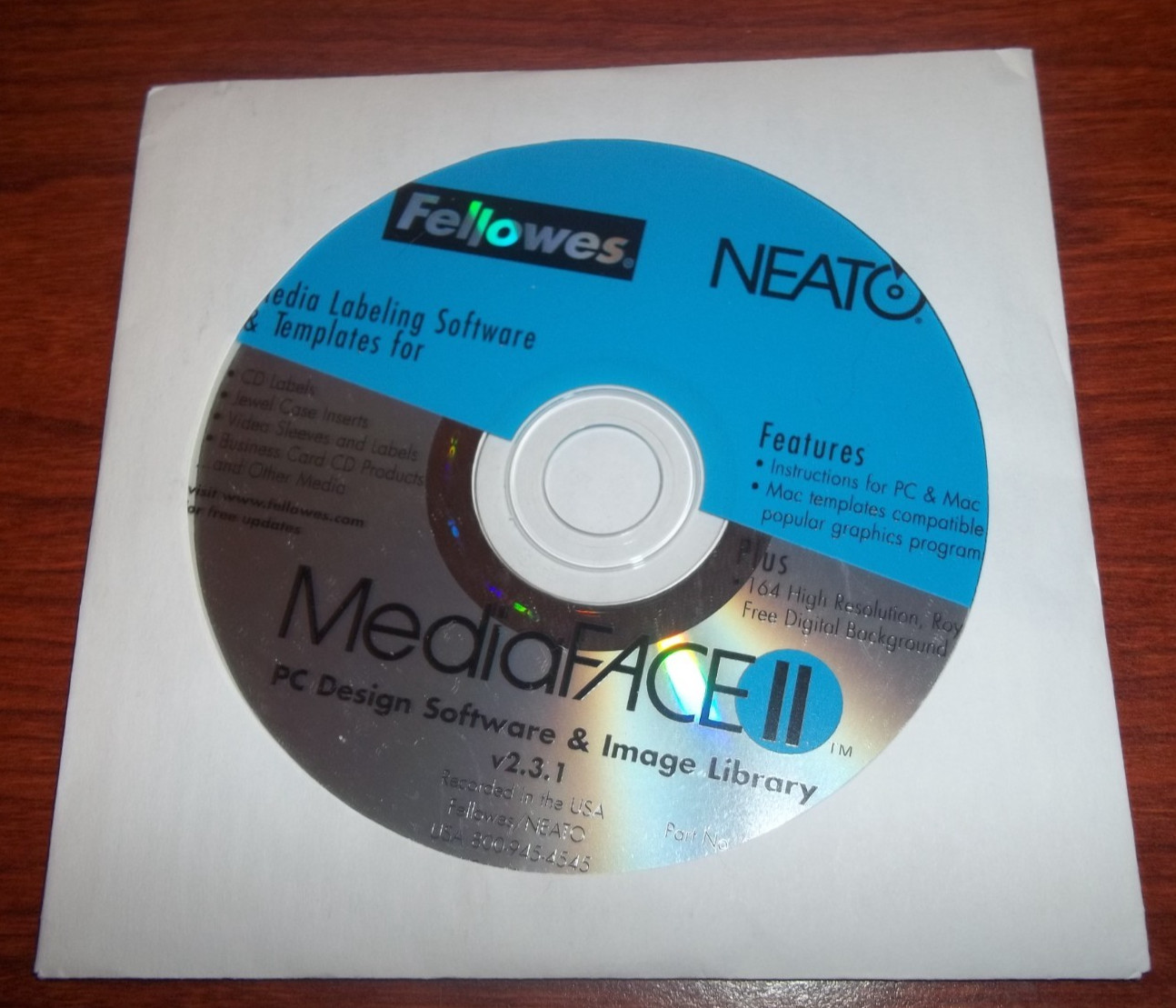NEW Fellowes MediaFaceII PC/MAC Design Media Labeling Software for CDs v.2.3.1