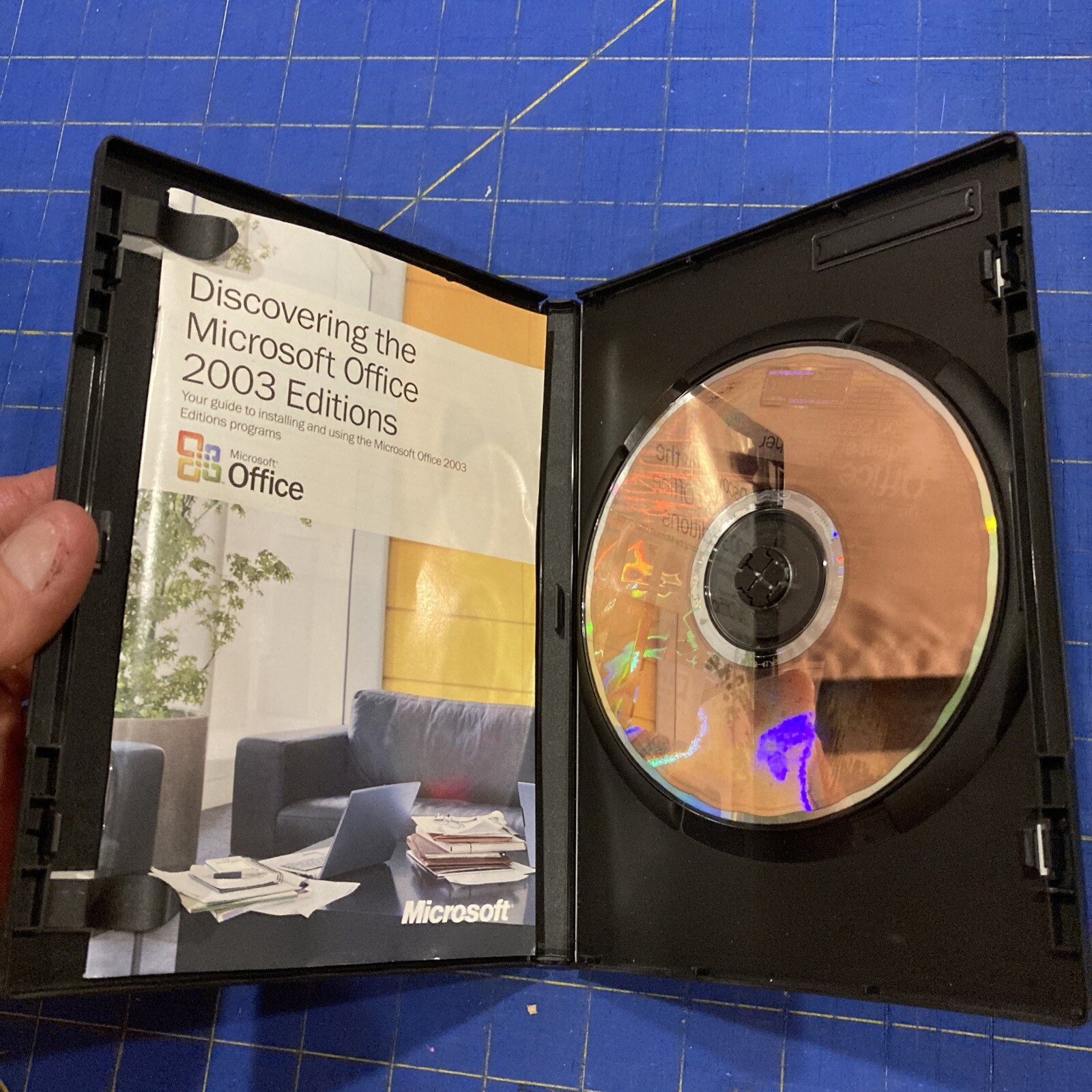 Microsoft Office Student and Teacher Edition 2003 with Product Key