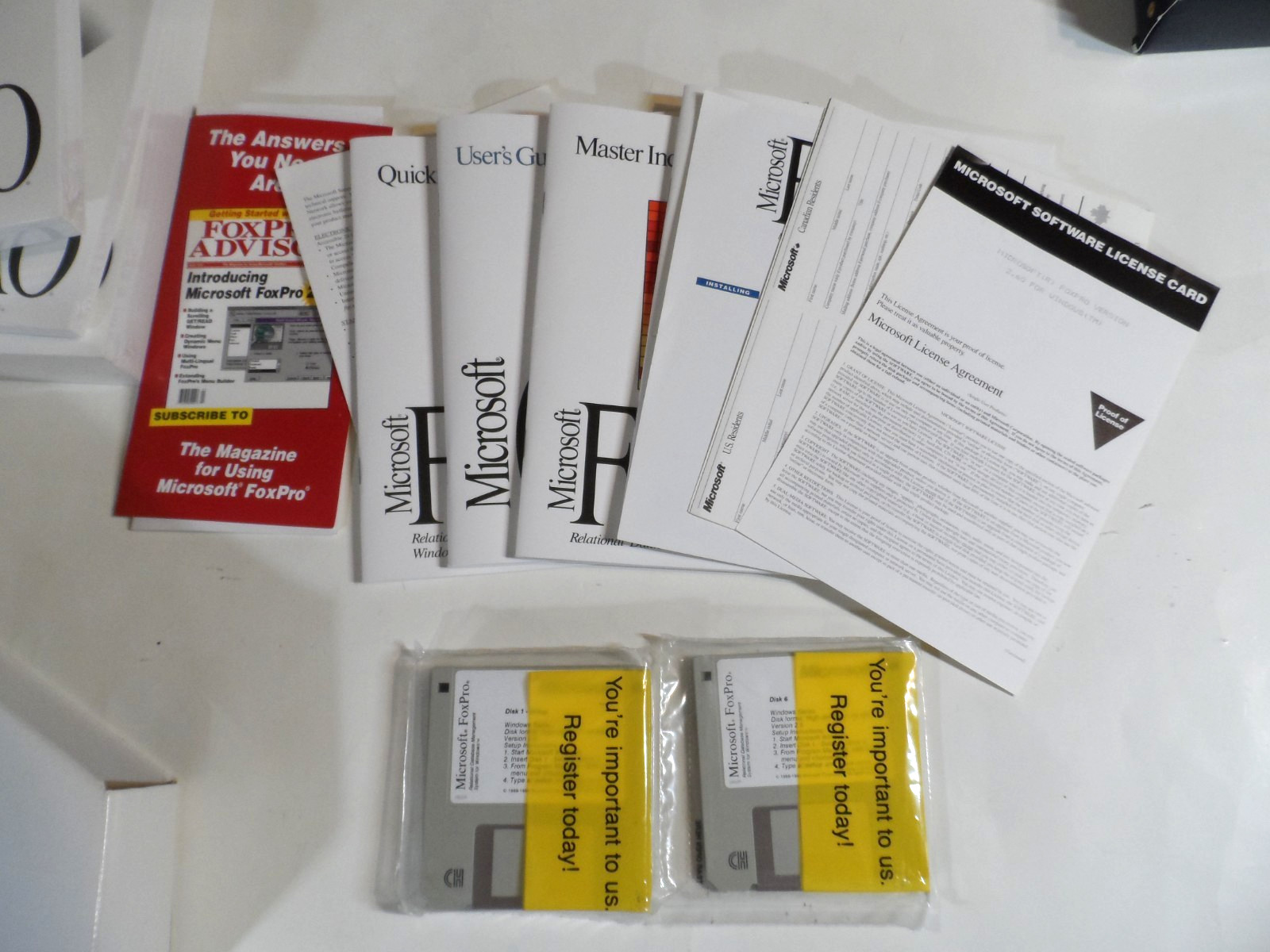 OPENED/SEALED CONTENTS – Microsoft FoxPro Database Management Ver. 2.6