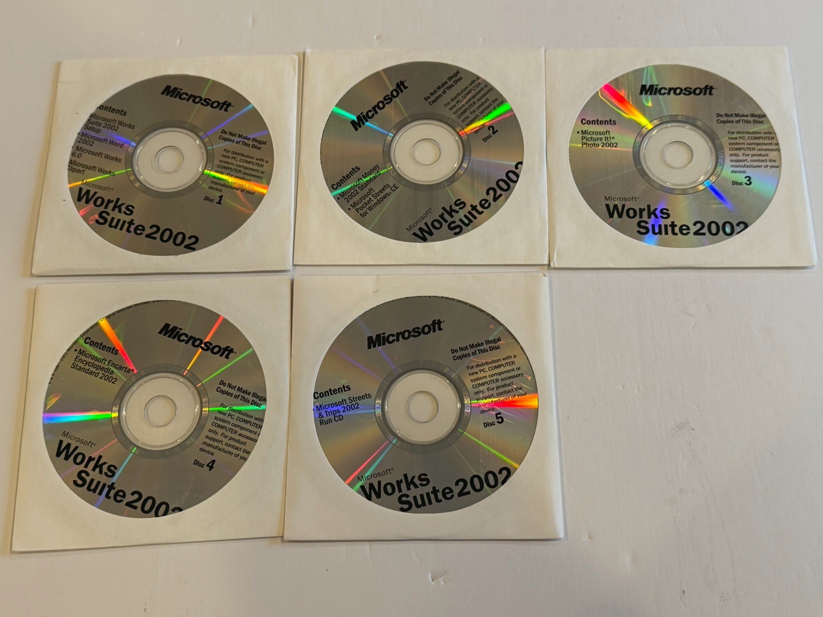 Microsoft Works Suite 2002 – Key Included