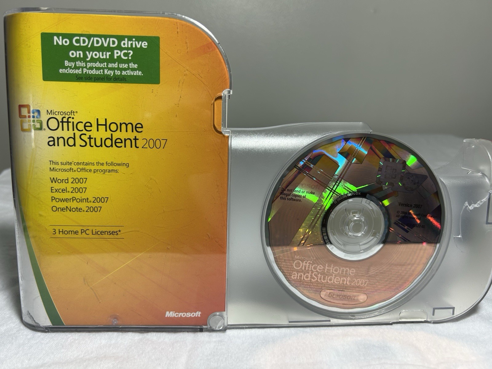 Microsoft Office 2007 Home and Student for 3 PCs Full English Version