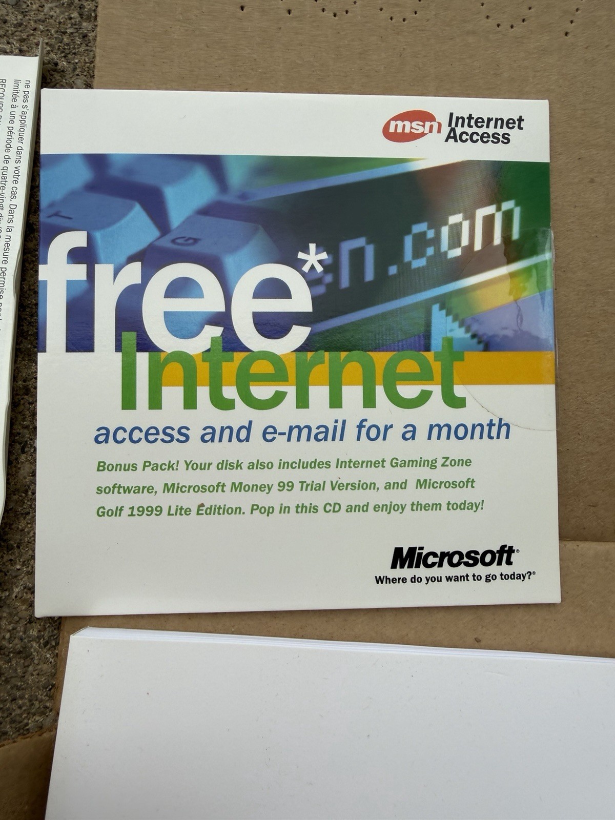 Vintage 2000 Microsoft Office 2000 Professional Upgrade CD Retail Box X05-26452