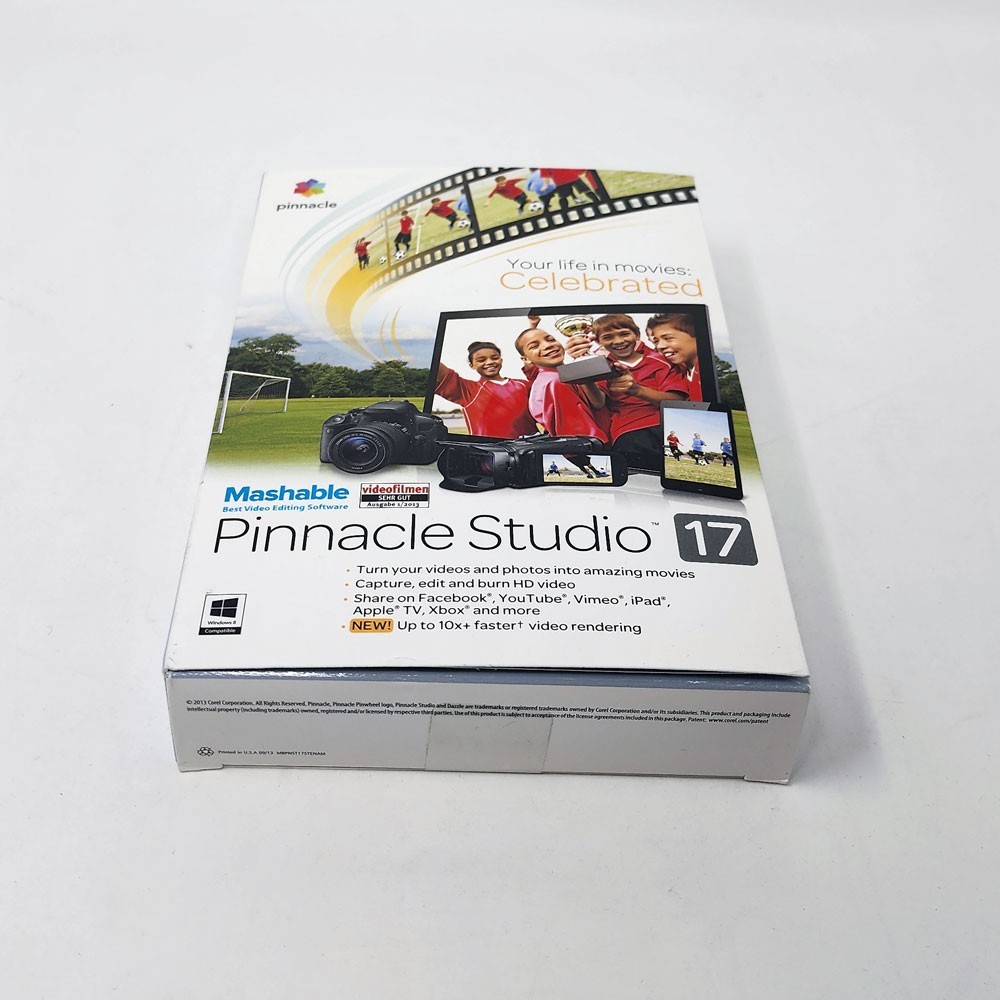 Corel Pinnacle Studio 17 (DVD-ROM) Windows – Retail Box