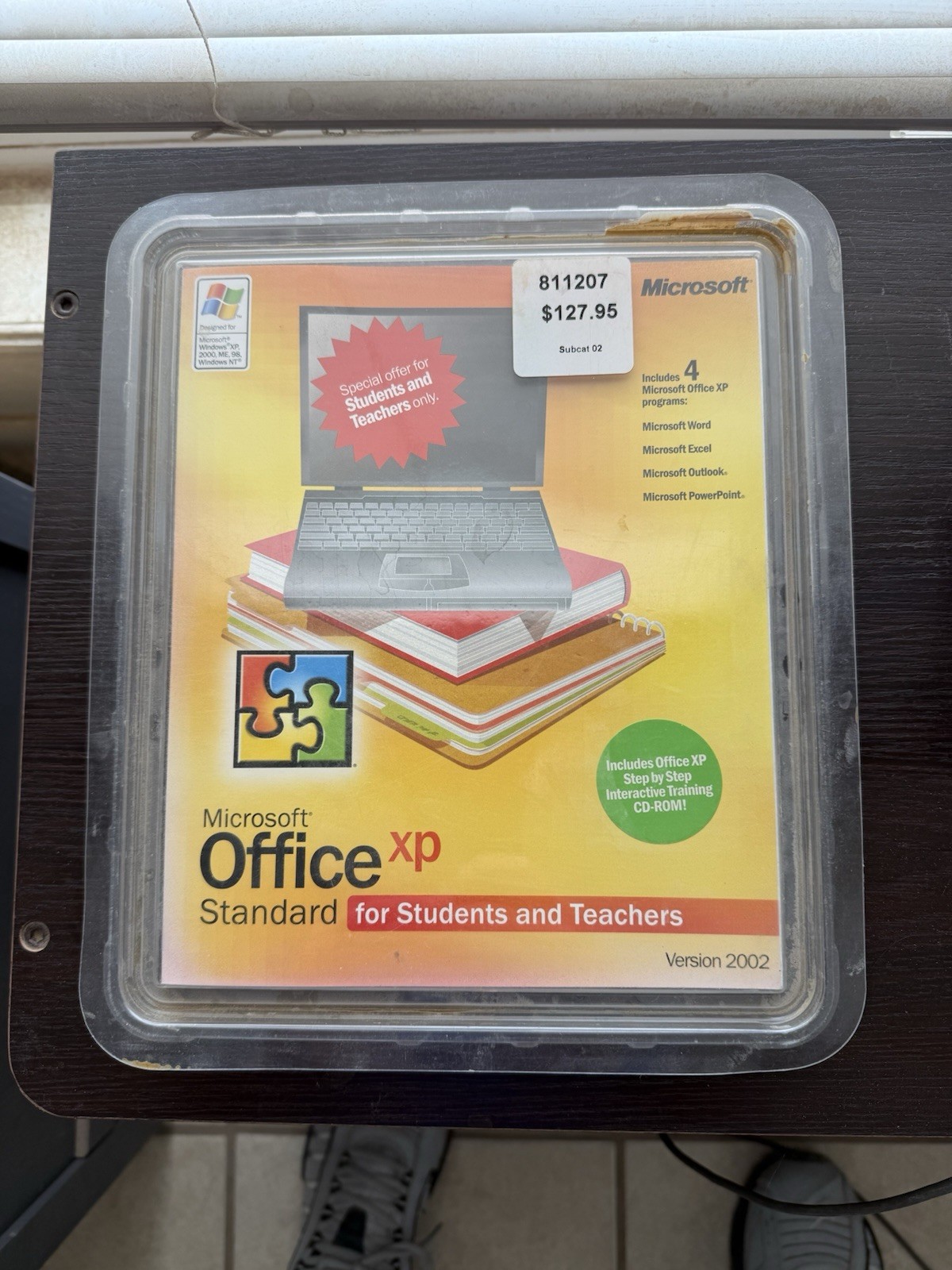 New Microsoft Office XP Standard for Students and Teachers 2002 with Product Key